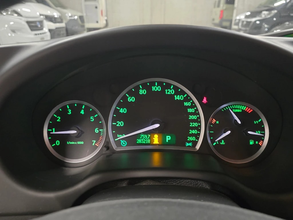 SAAB 9-3 2.8T V6 Aero-image-9