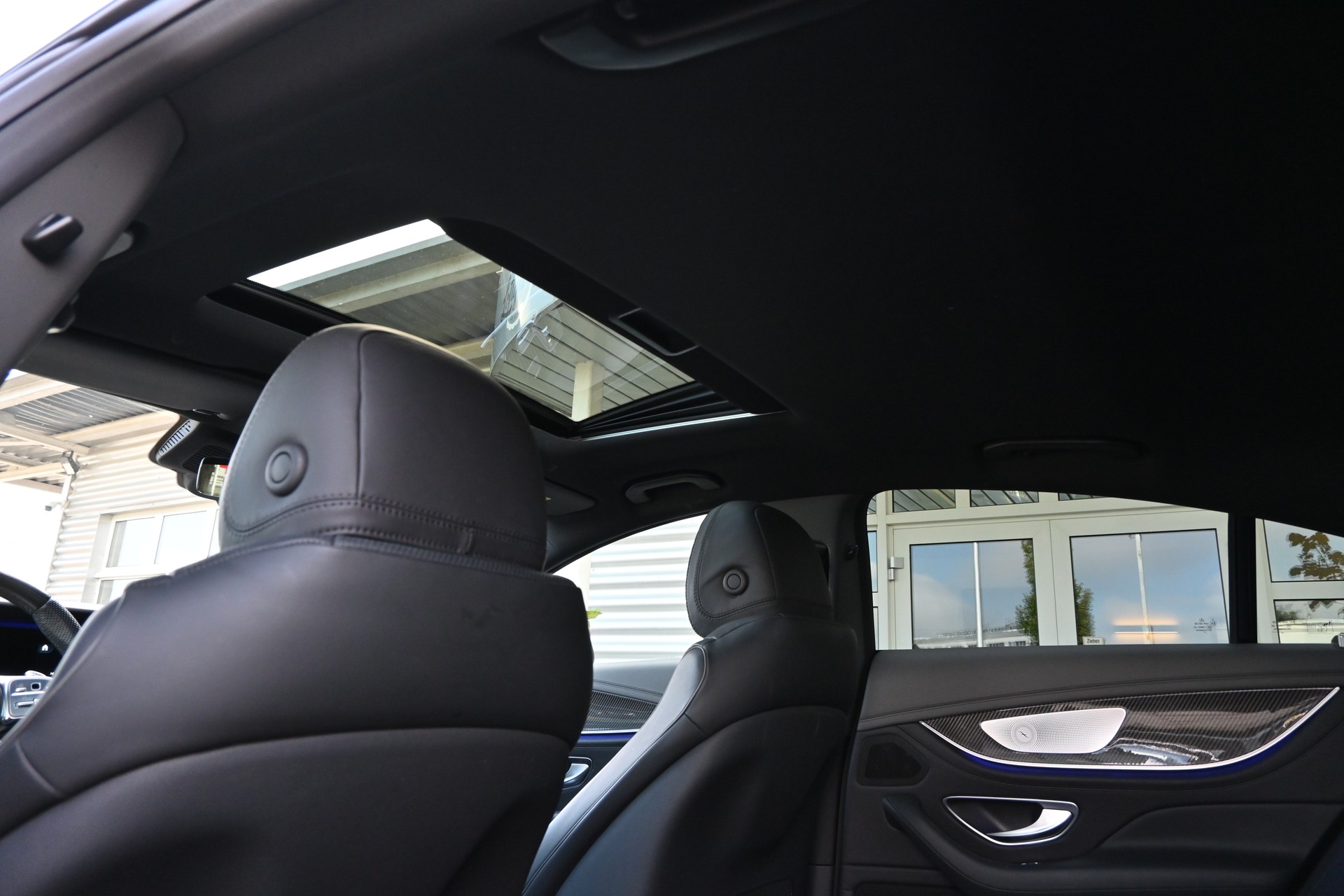 MERCEDES-BENZ CLS 53 AMG 4 Matic + (CH Auto) Voll-Ausstattung-image-14