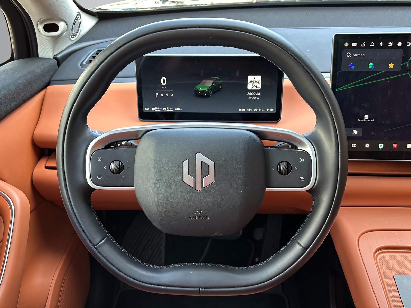 LEAPMOTOR C10 1.5 REEV Design-image-3