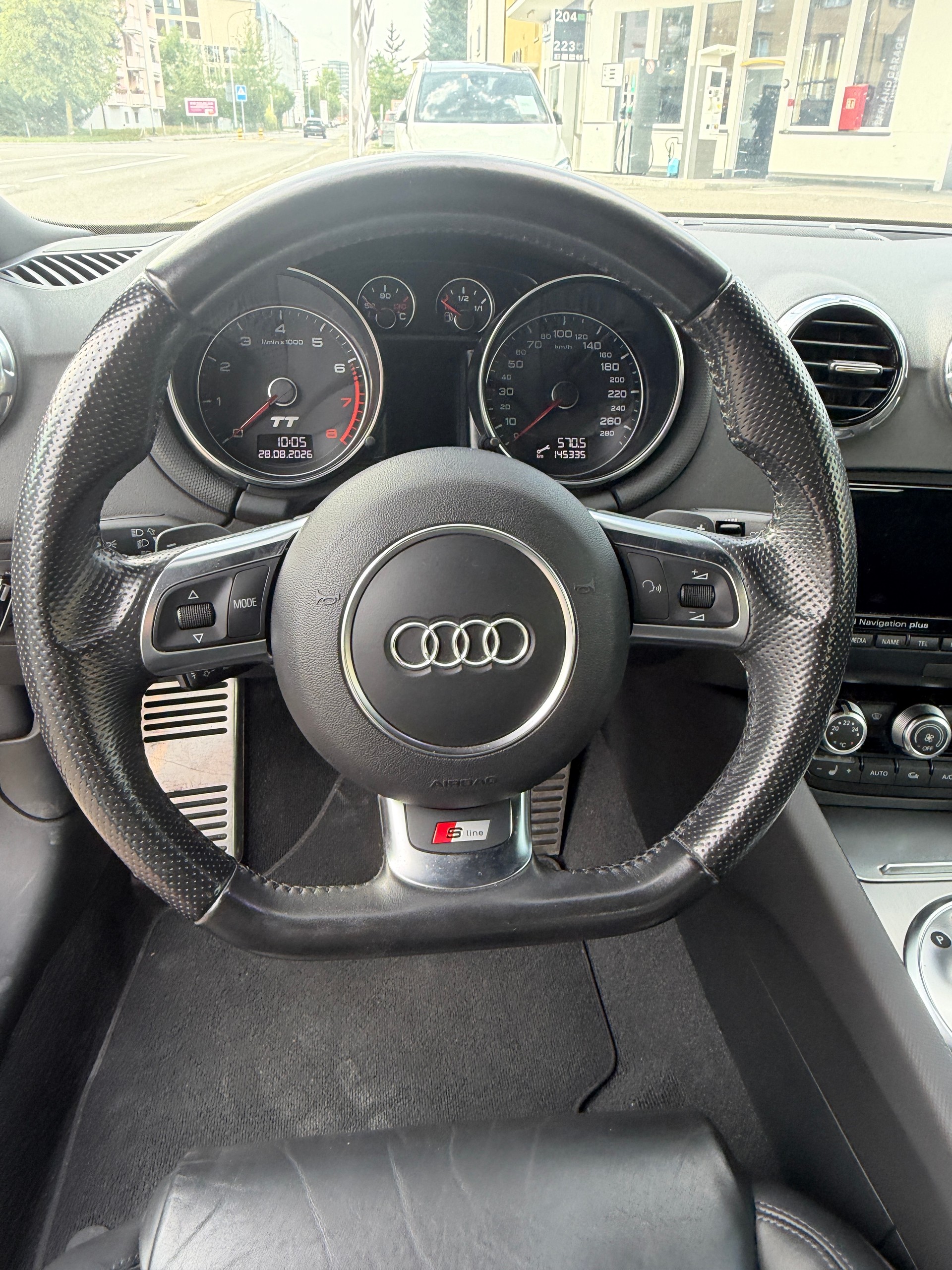 AUDI TT Roadster 2.0 TFSI quattro S-tronic-image-8