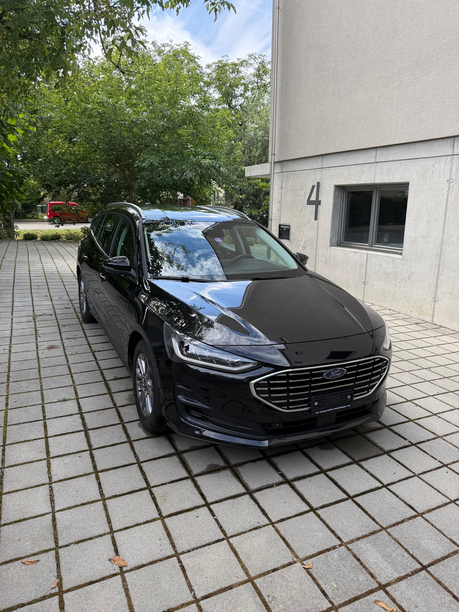 FORD 1.0i EcoB Hybrid 125 Titanium-image-1
