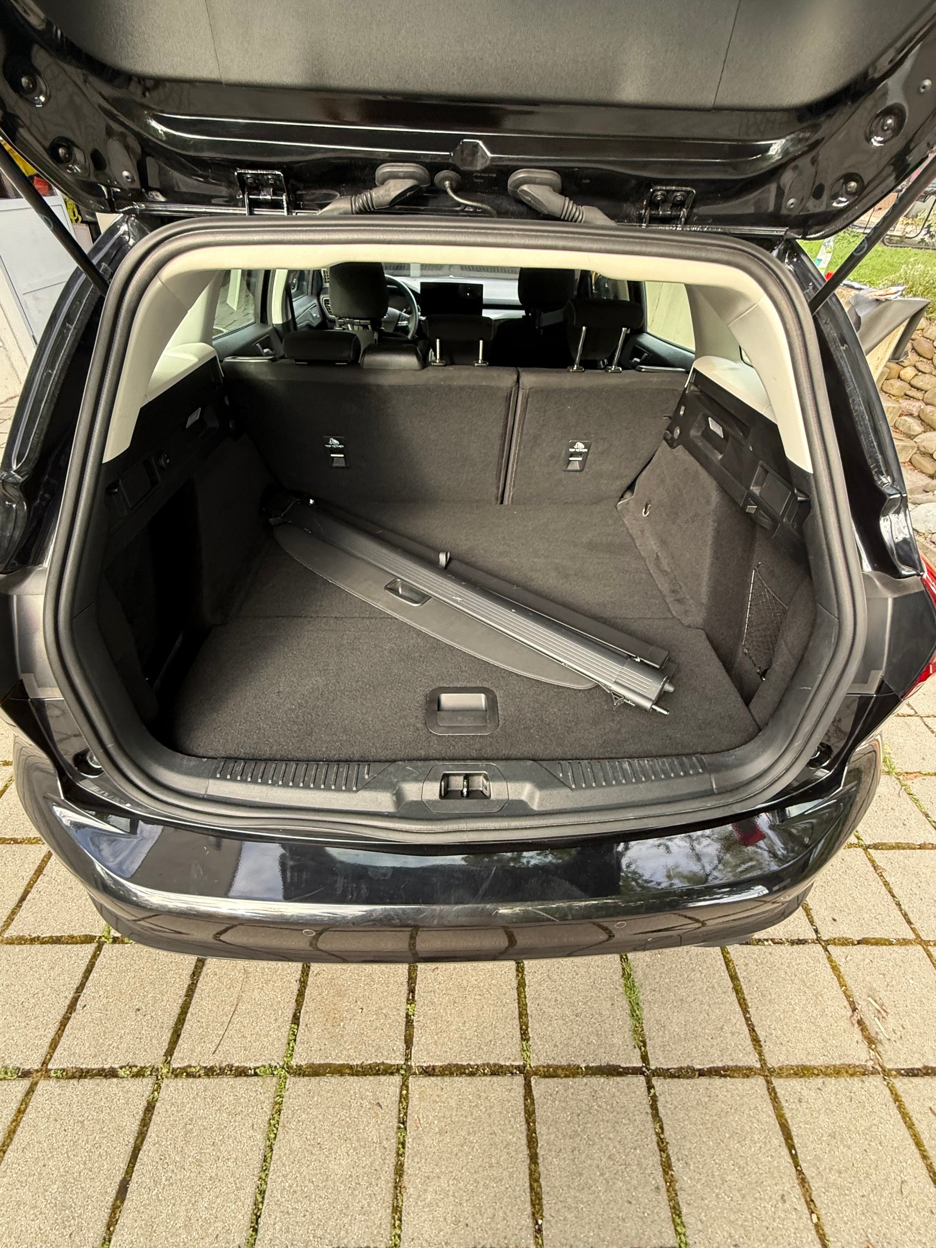 FORD 1.0i EcoB Hybrid 125 Titanium-image-4