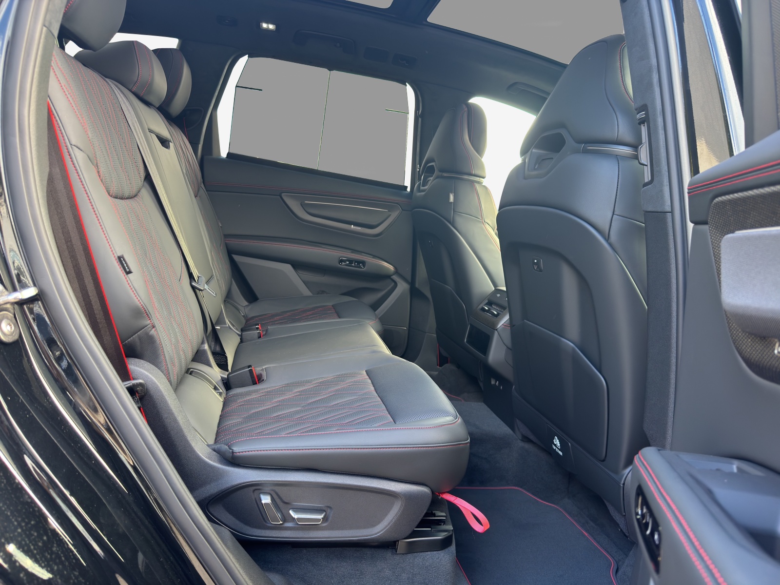 AUDI Q7 SUV TDI quattro 220 kW-image-11