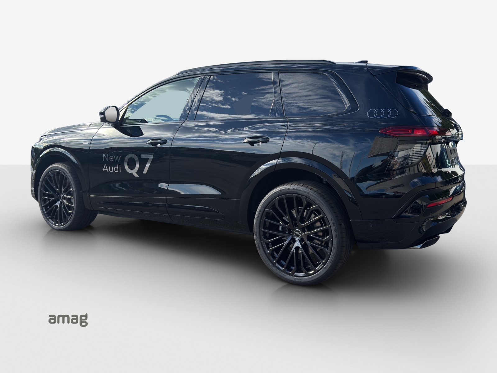 AUDI Q7 SUV TDI quattro 220 kW-image-2