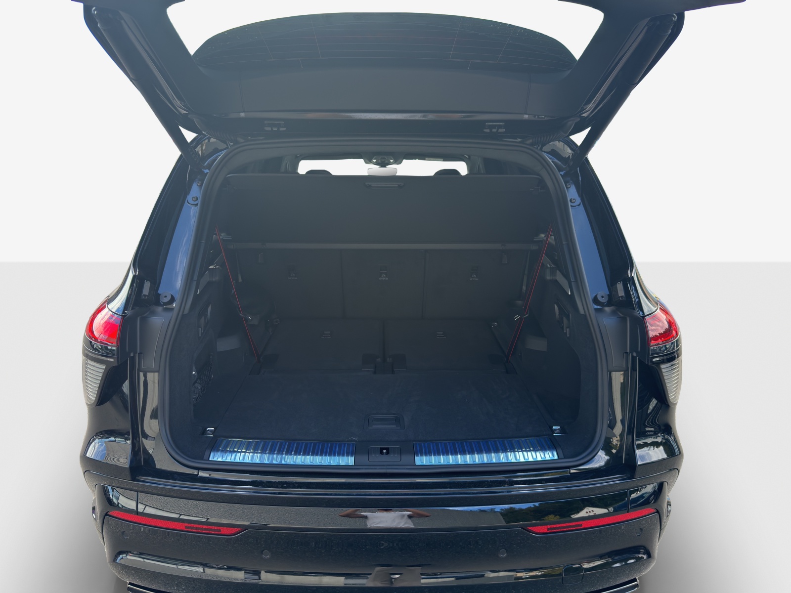 AUDI Q7 SUV TDI quattro 220 kW-image-12
