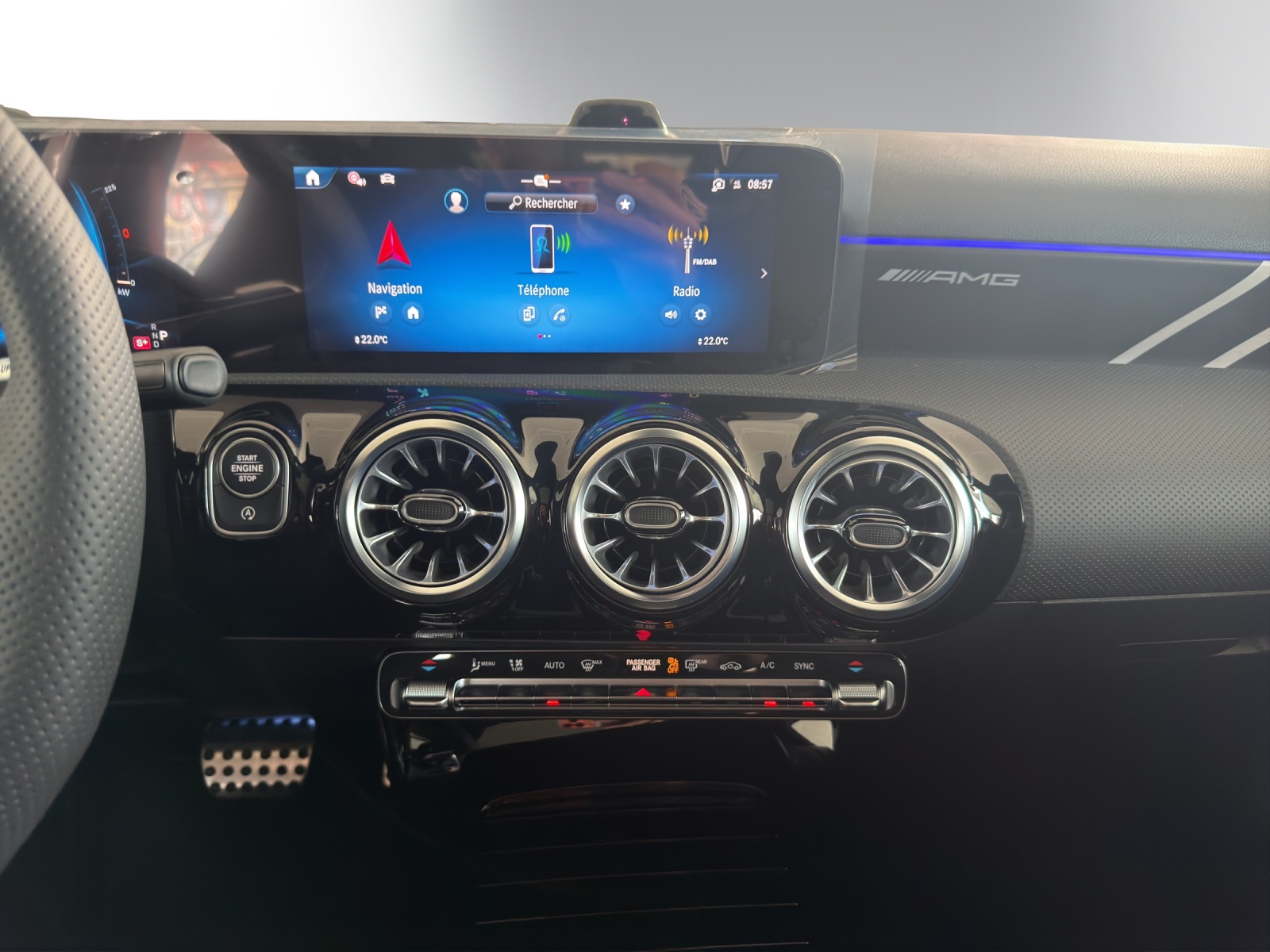 MERCEDES-BENZ A AMG 35 4Matic+ 8G-DCT-image-12