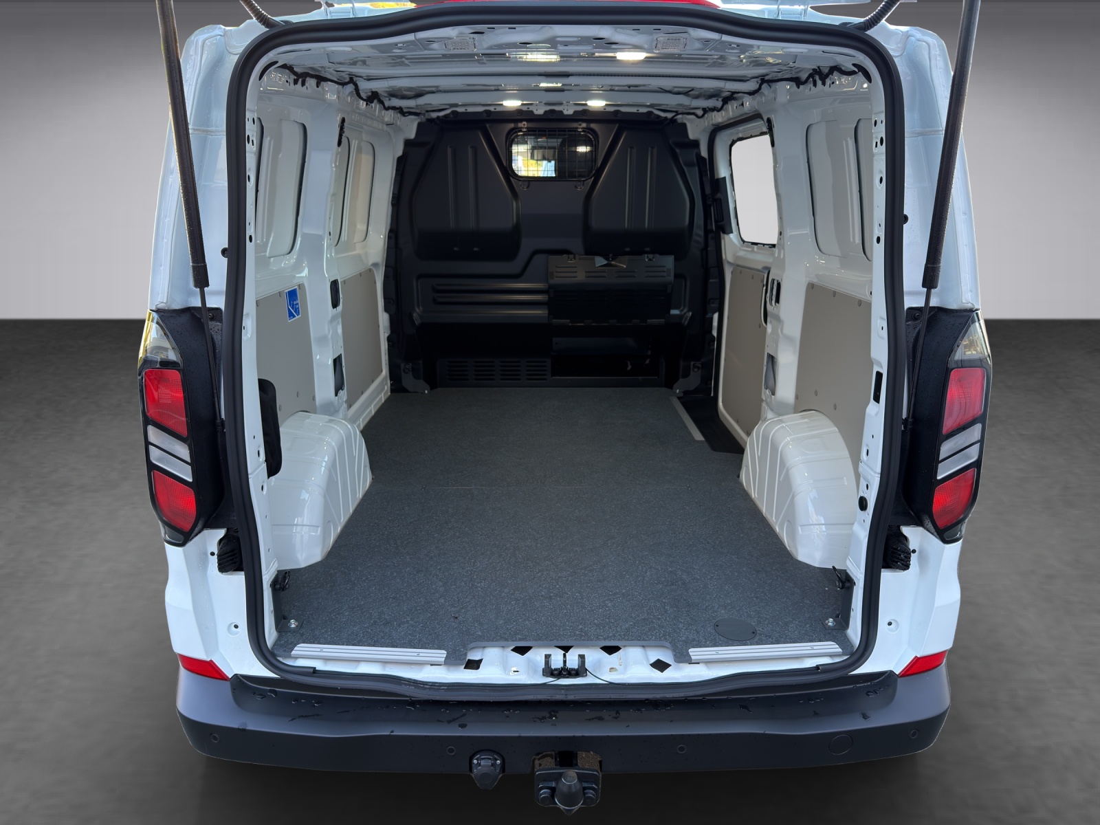 FORD Transit C Van 320 L1 2.0 EcoBlue 170 Trend 4x4-image-15