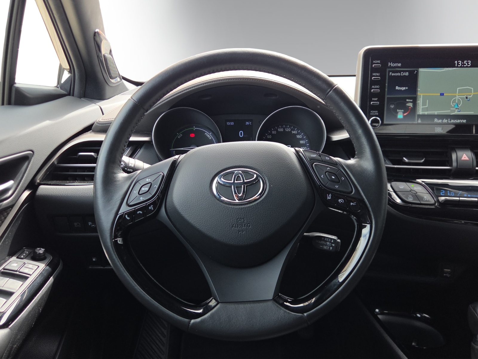 TOYOTA C-HR 1.8 HSD CVT Trend-image-12