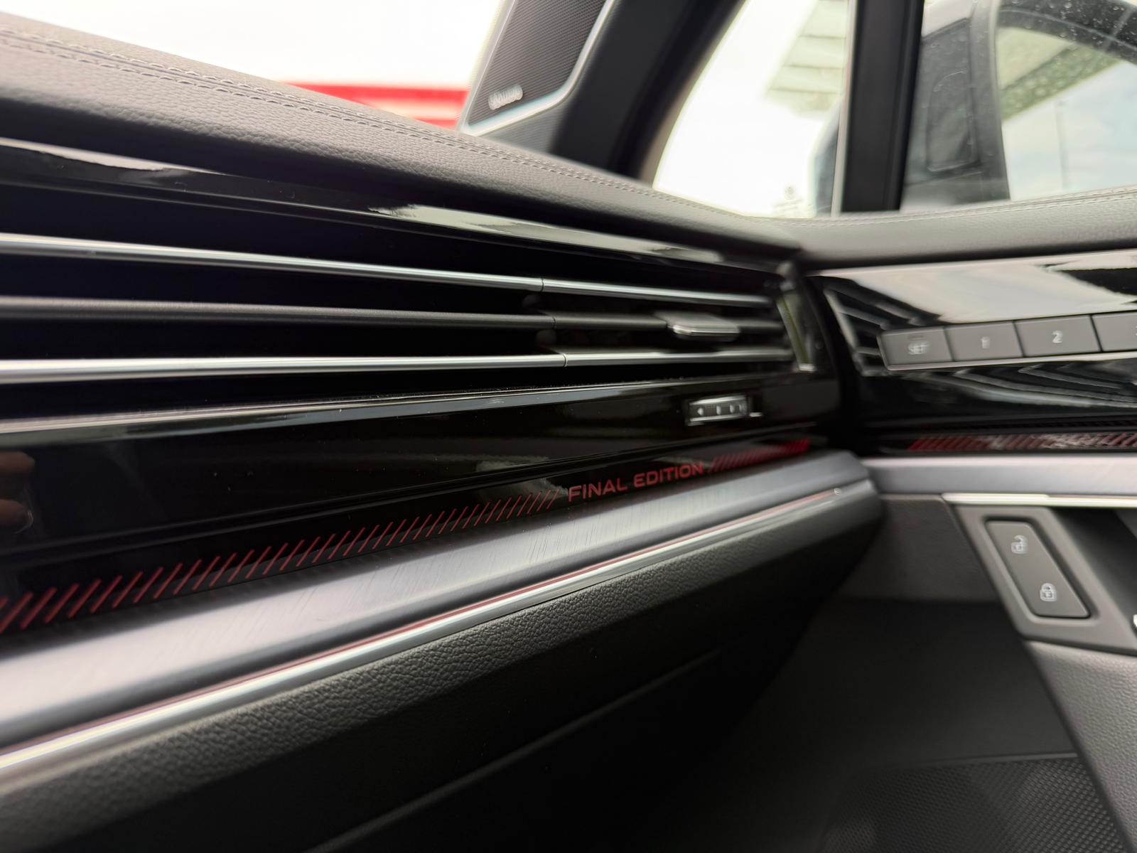 VW Touareg 3.0 TSI eHybrid R Final Edition Tiptronic-image-24