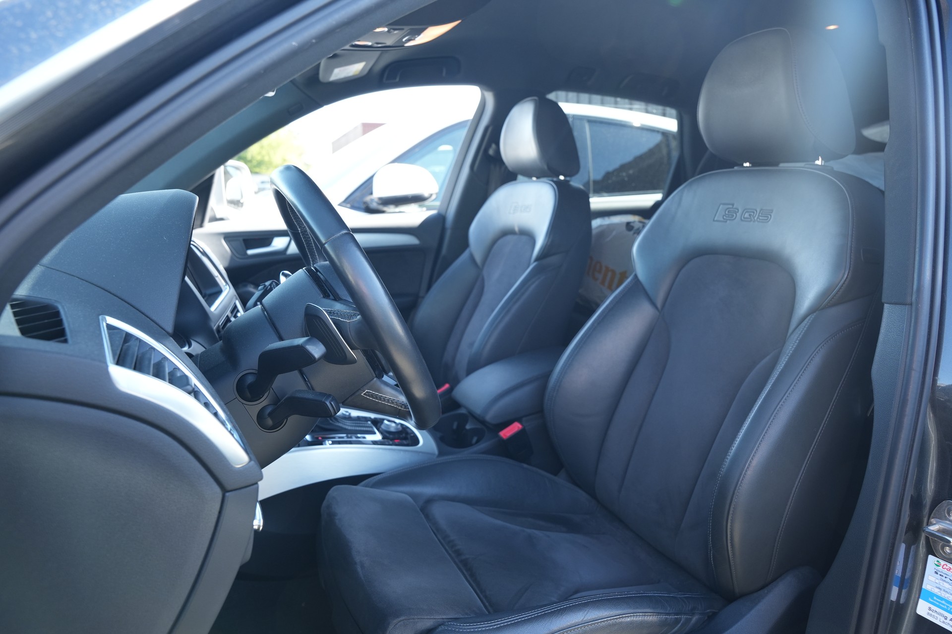 AUDI SQ5 3.0 TDI quattro tiptronic *CH-Fahrzeug* *ab MFK*-image-12