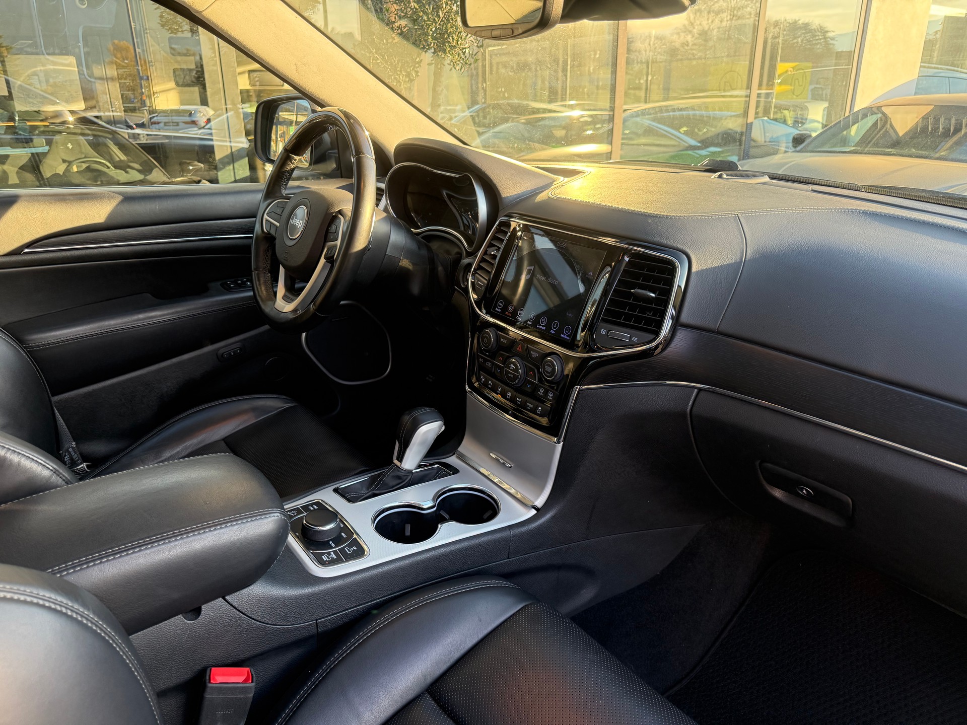 JEEP Grand Cherokee 3.0 CRD Summit Automatic-image-12