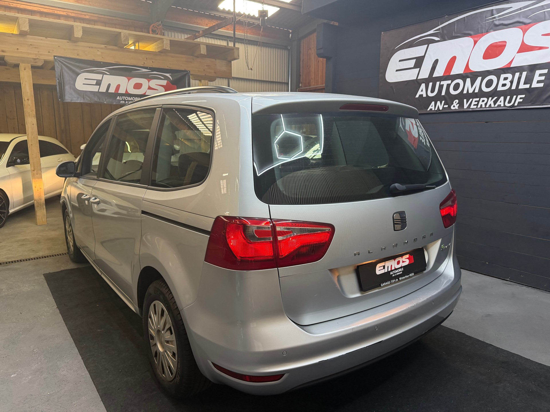 SEAT Alhambra 2.0 TDI E_Ecomotive Style * 7 Plätz *-image-4