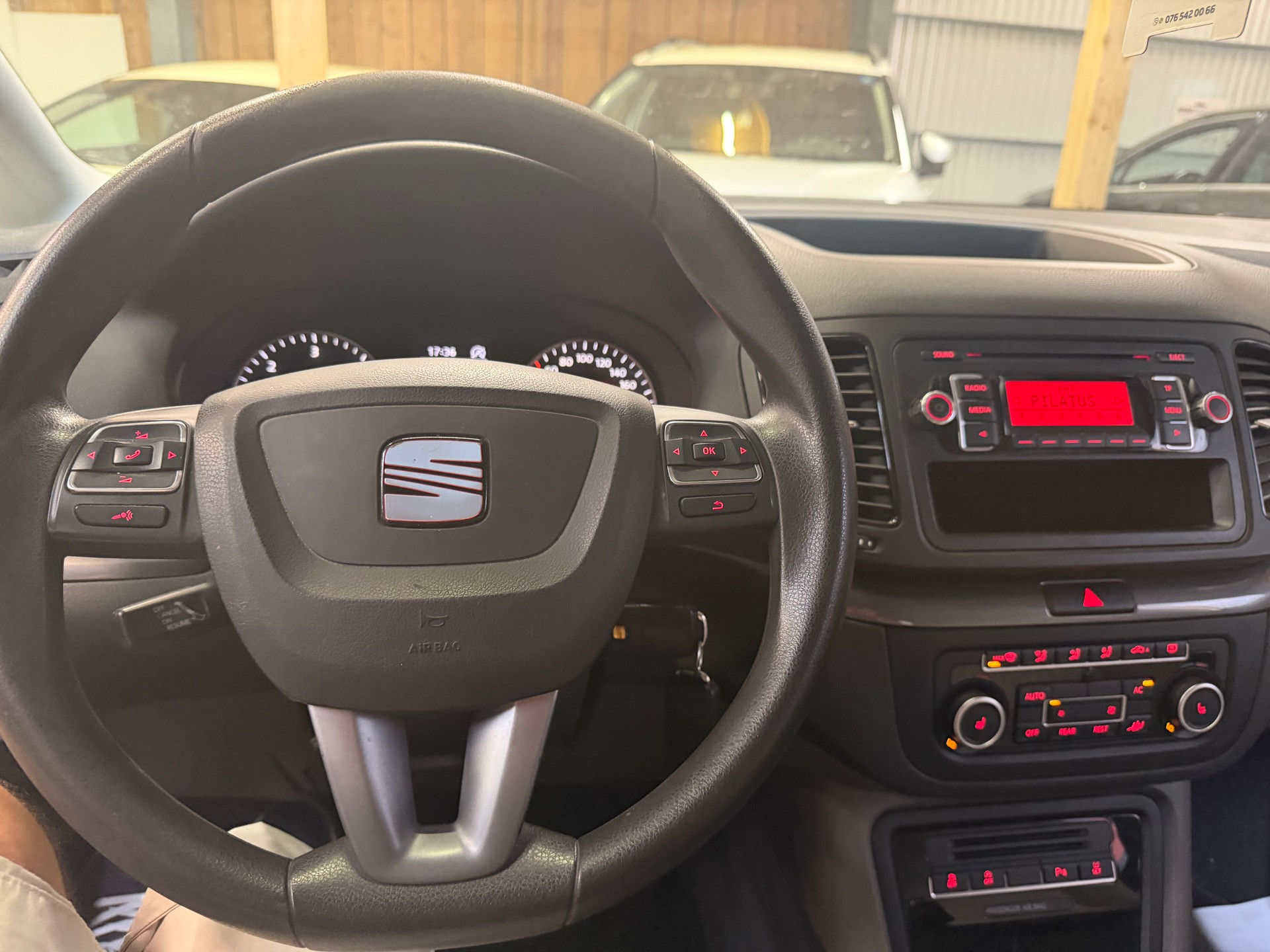 SEAT Alhambra 2.0 TDI E_Ecomotive Style * 7 Plätz *-image-14