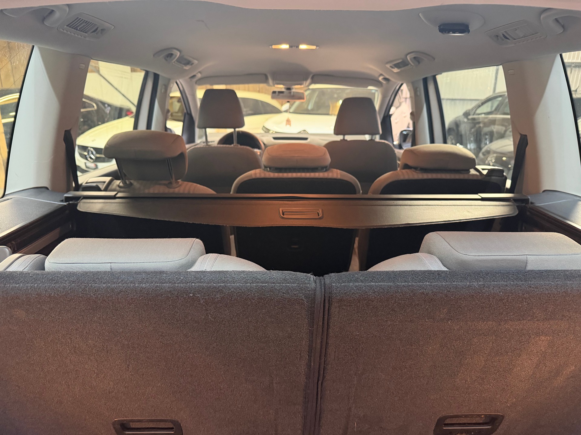 SEAT Alhambra 2.0 TDI E_Ecomotive Style * 7 Plätz *-image-12