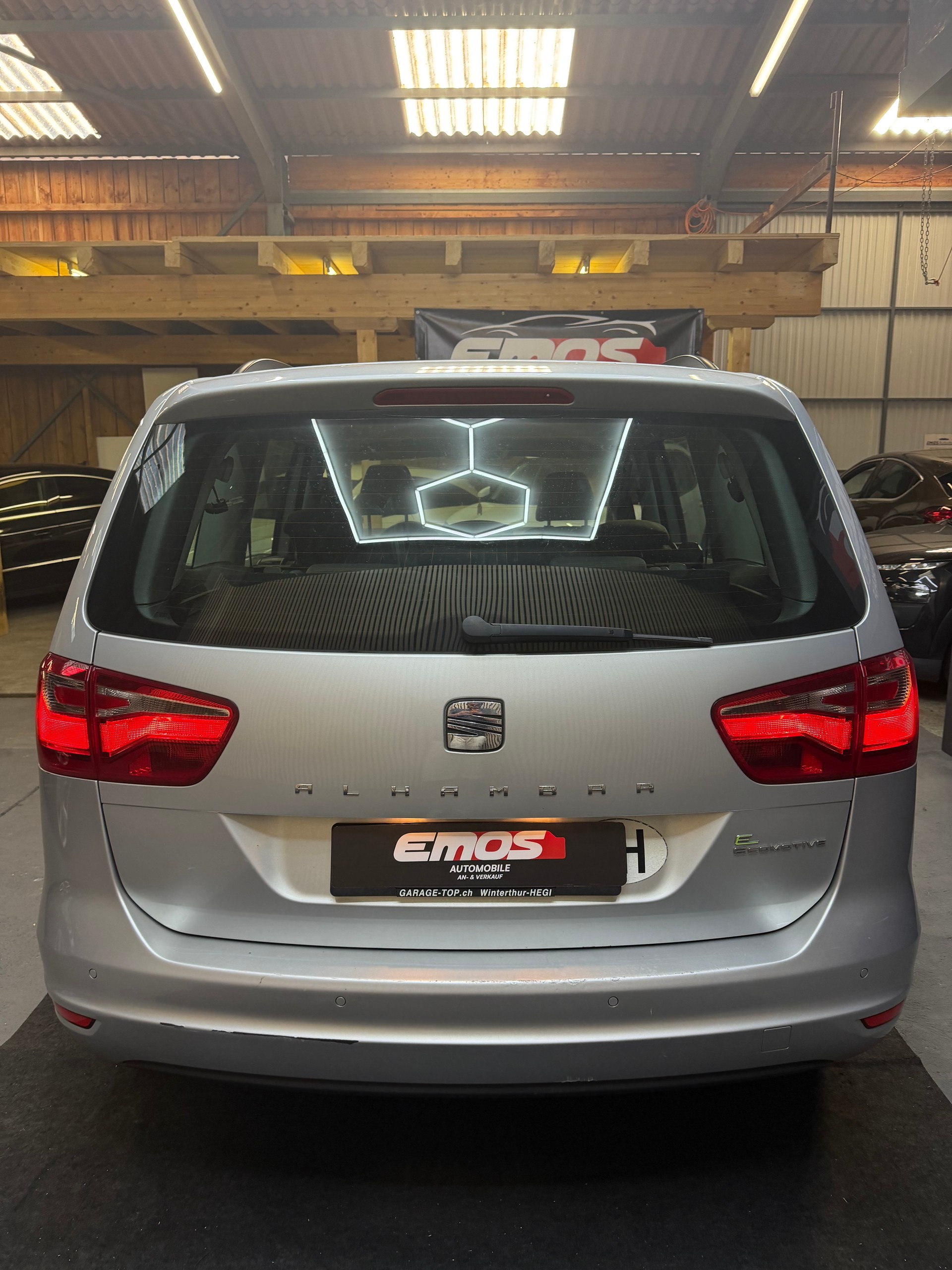 SEAT Alhambra 2.0 TDI E_Ecomotive Style * 7 Plätz *-image-5