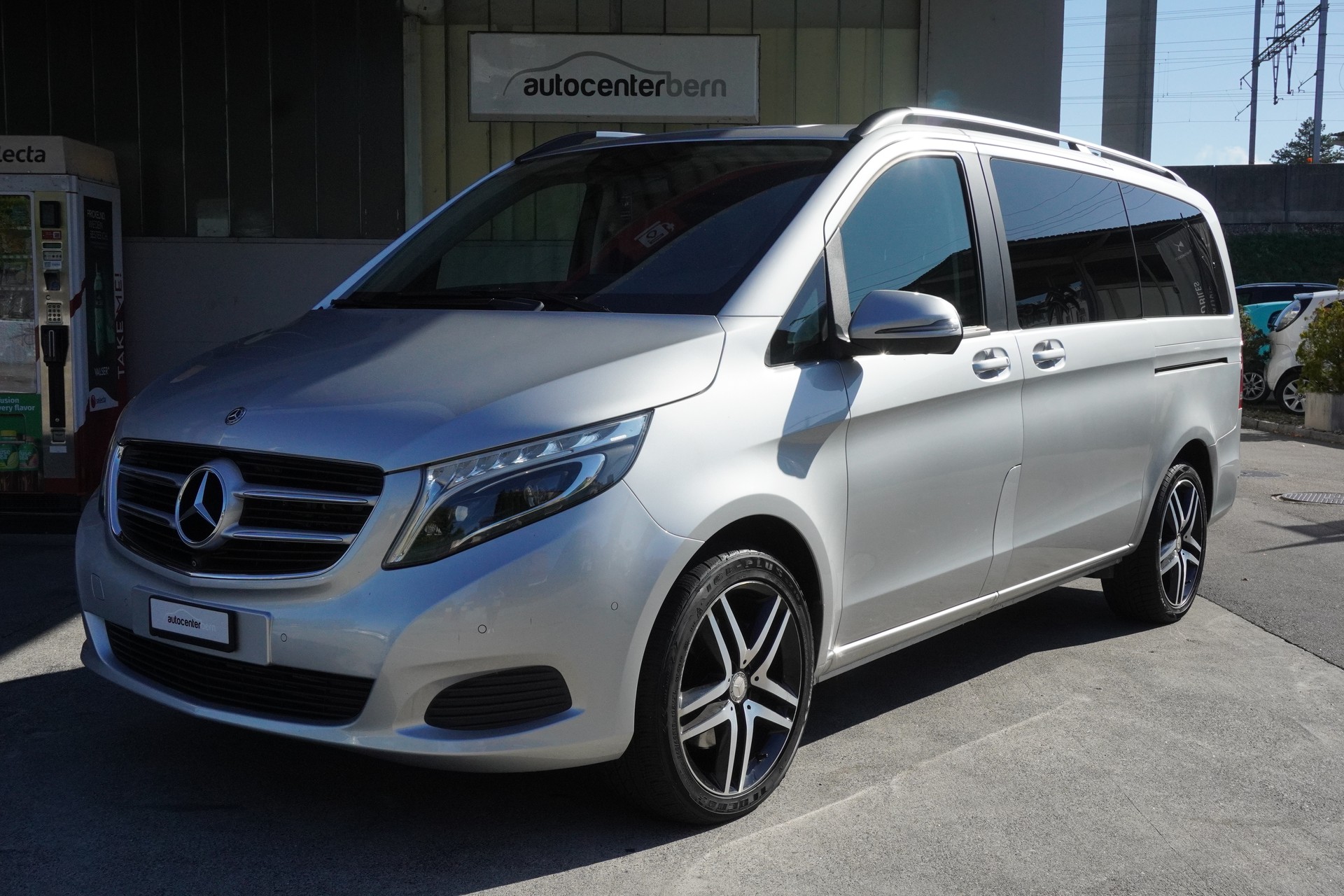 MERCEDES-BENZ V 250 d lang 4Matic 7G-Tronic-image-1