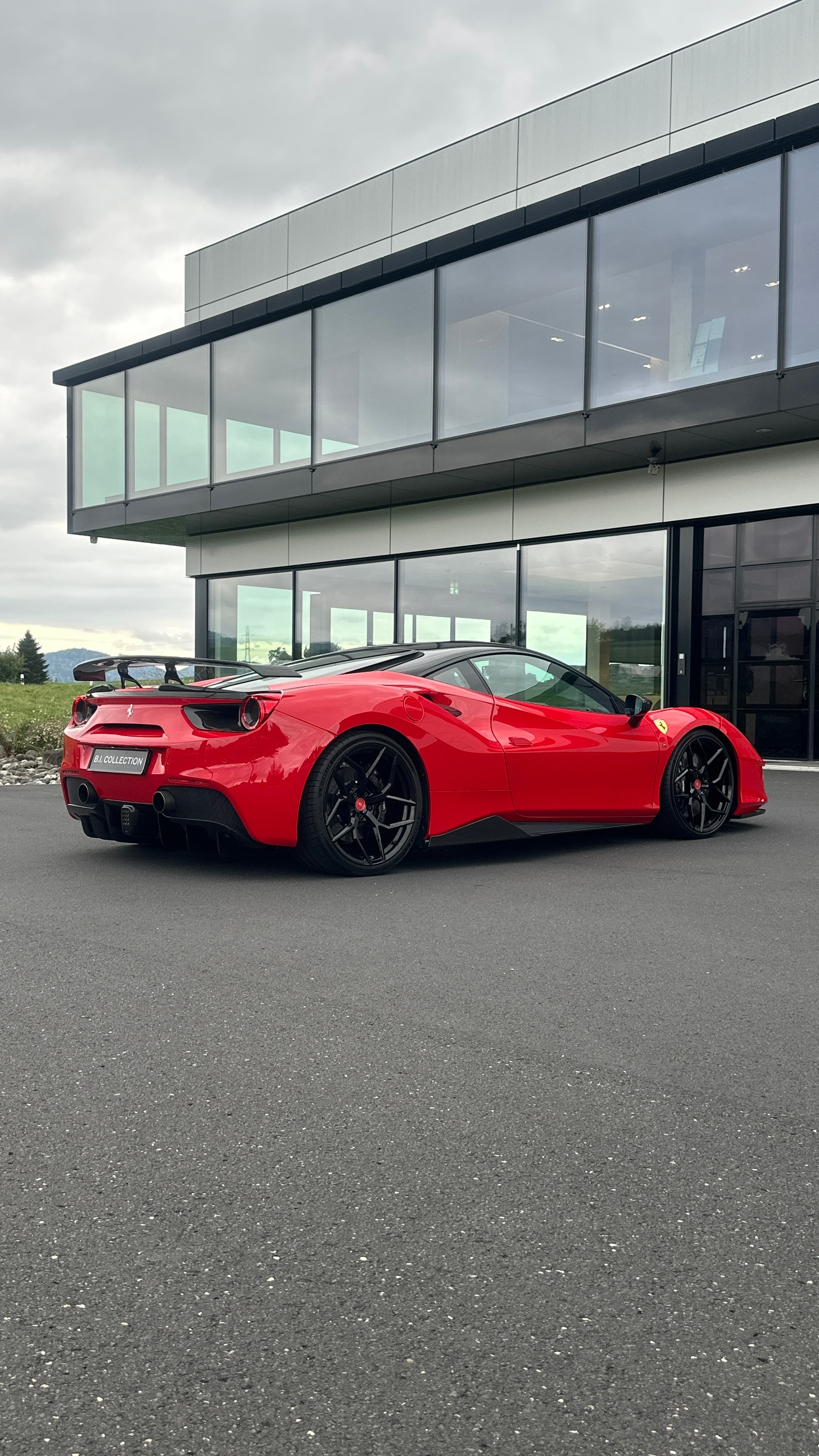 FERRARI 488 GTB 3.9 V8-image-9