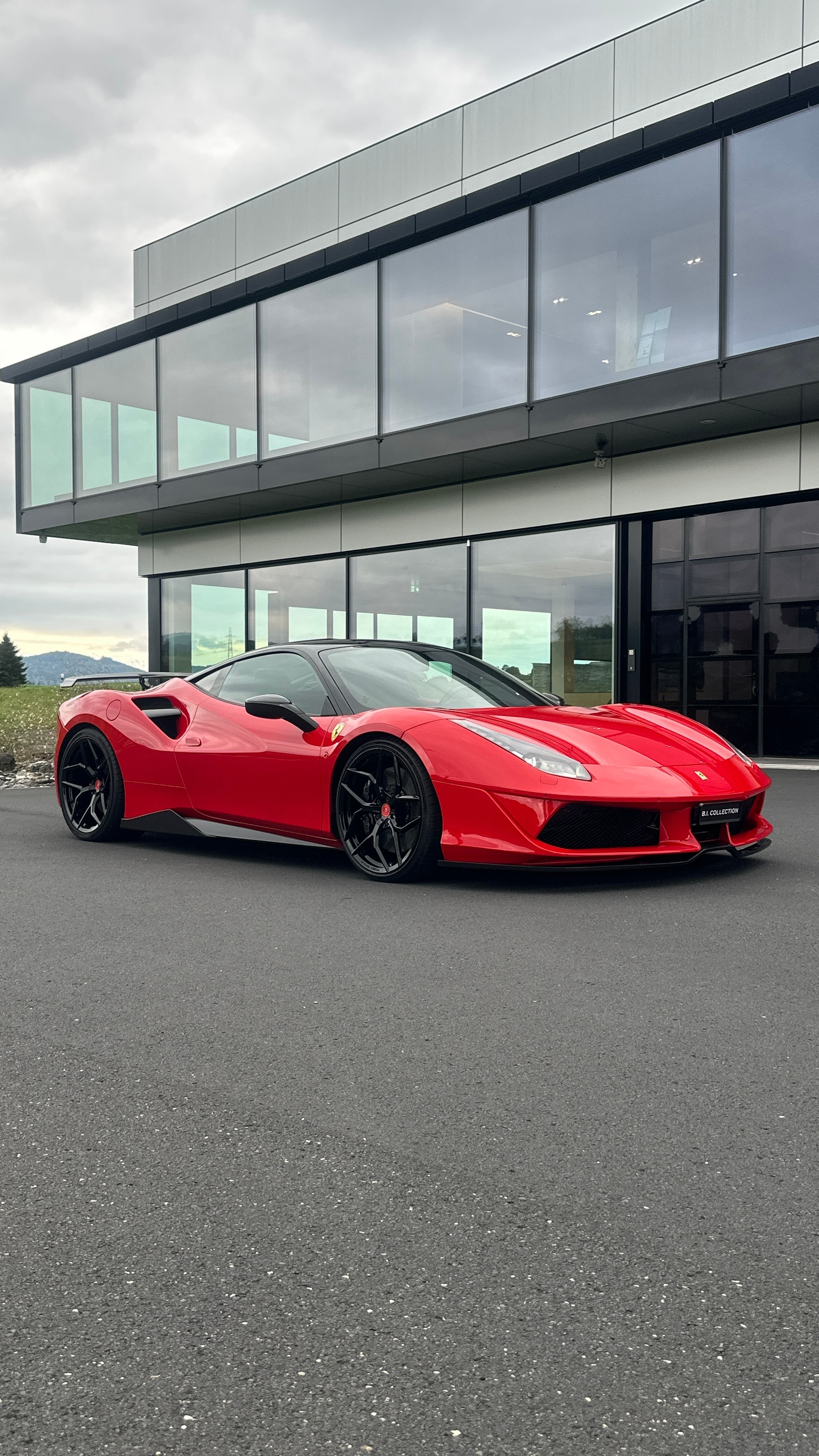 FERRARI 488 GTB 3.9 V8-image-8