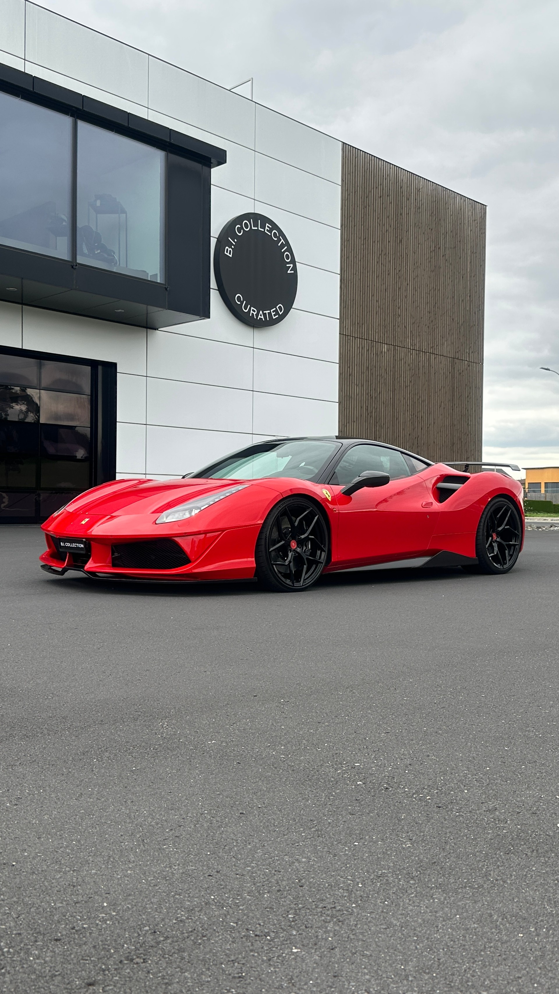 FERRARI 488 GTB 3.9 V8-image-0