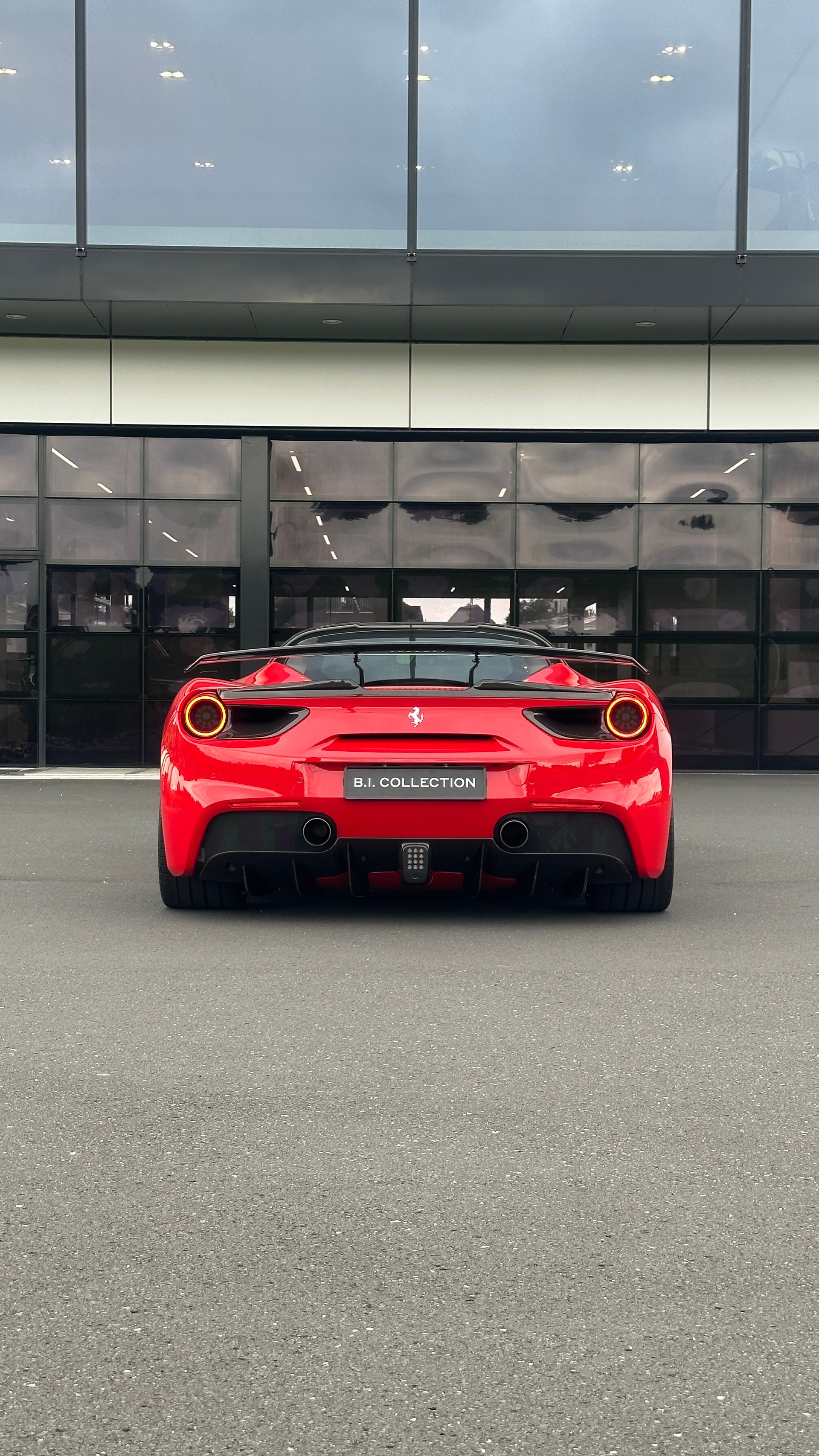 FERRARI 488 GTB 3.9 V8-image-6