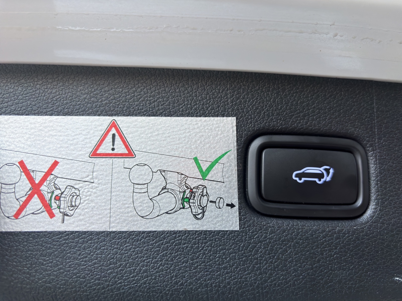 HYUNDAI Tucson 2.0 CRDI N-Line Mild Hybrid 4WD Automatic-image-12