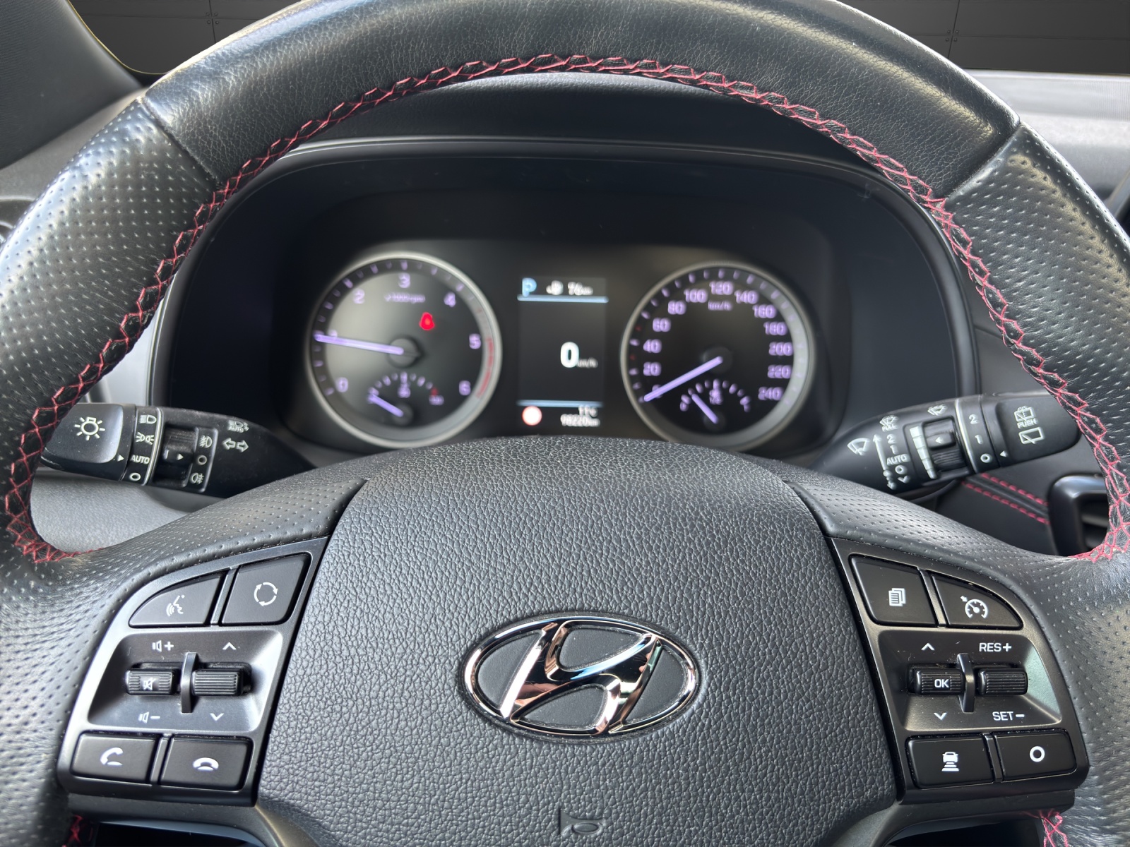 HYUNDAI Tucson 2.0 CRDI N-Line Mild Hybrid 4WD Automatic-image-5
