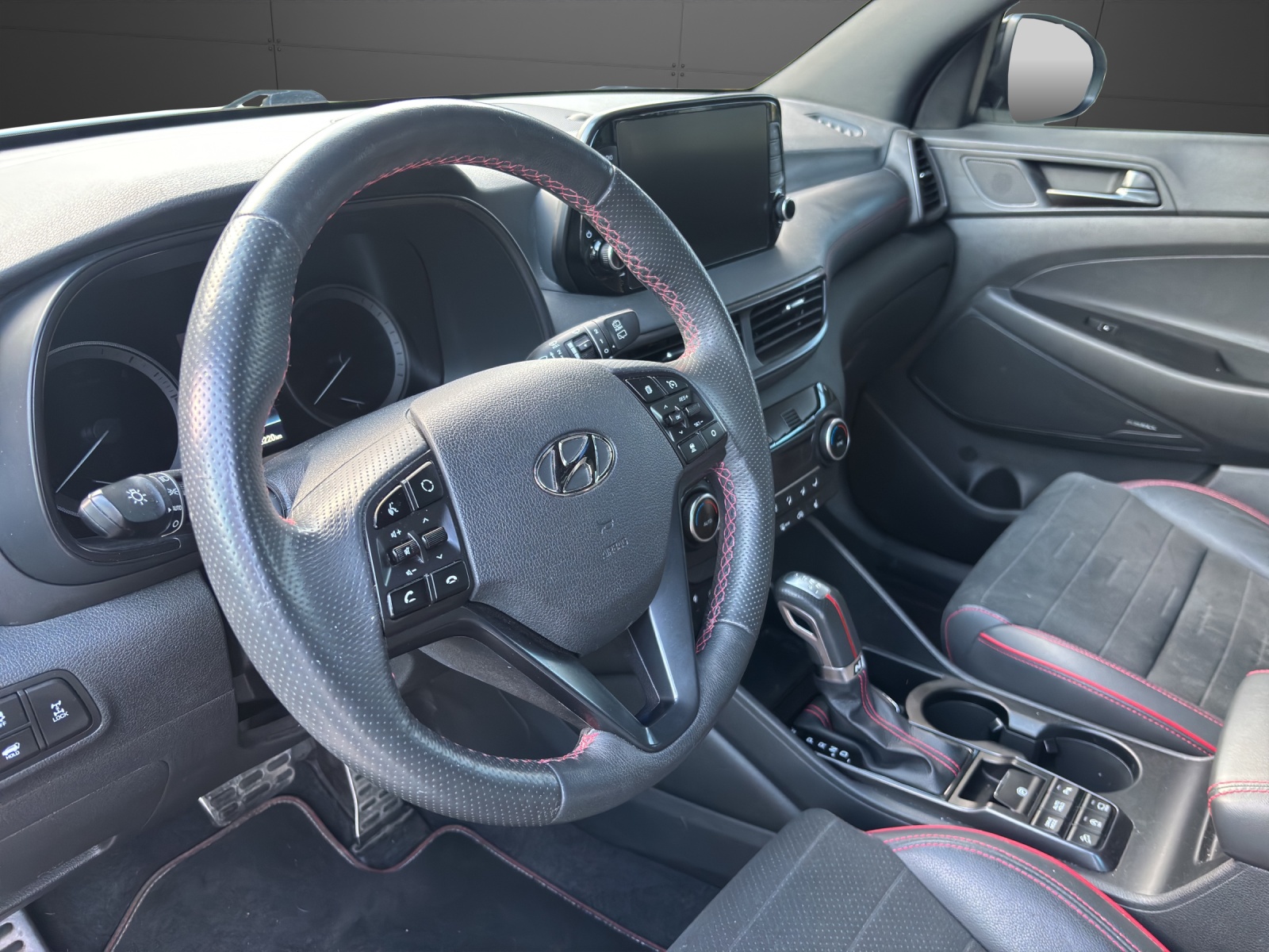 HYUNDAI Tucson 2.0 CRDI N-Line Mild Hybrid 4WD Automatic-image-3