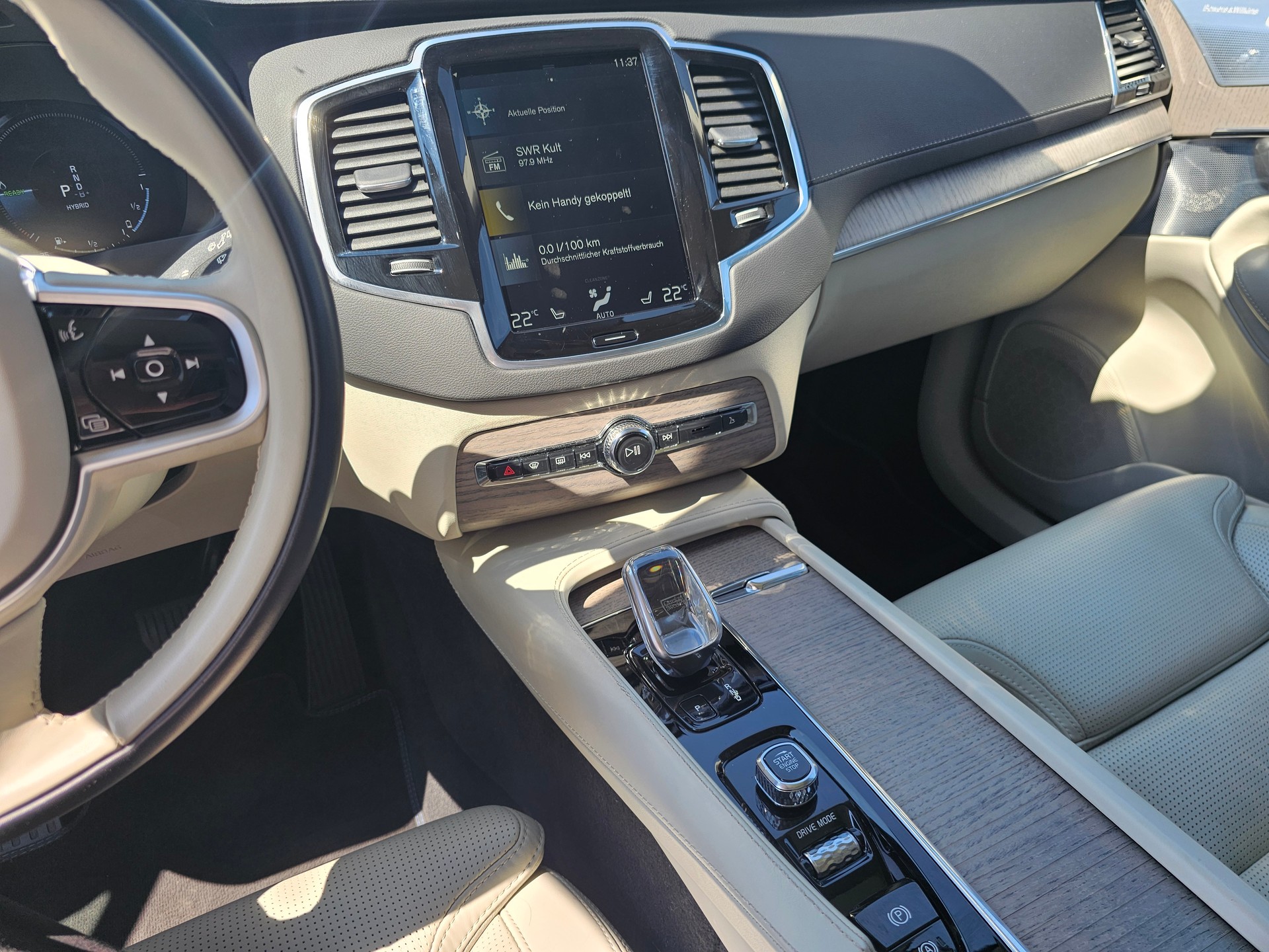 VOLVO XC90 T8 eAWD Inscription Geartronic-image-11