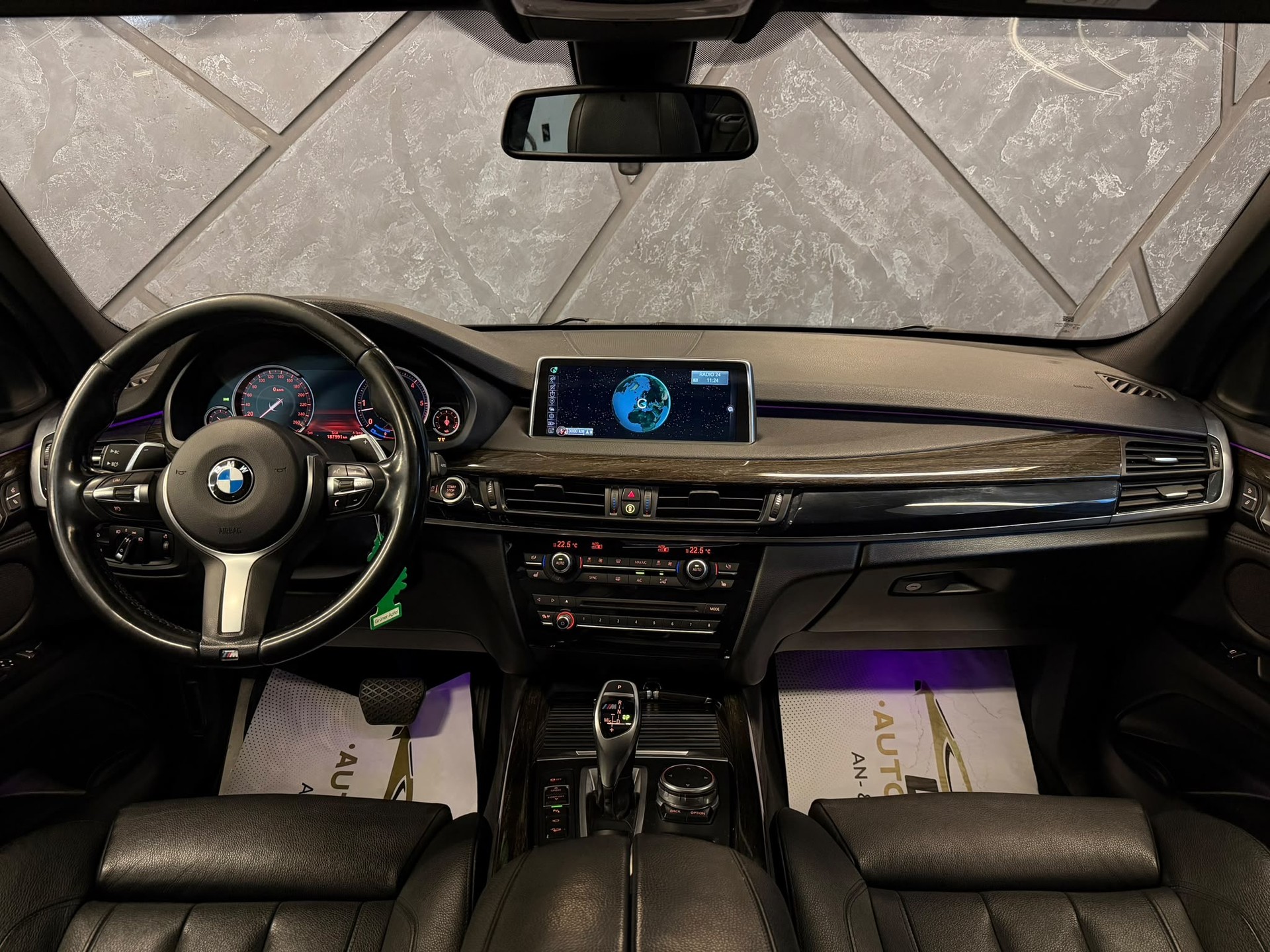 BMW X5 xDrive M50d Steptronic-image-8