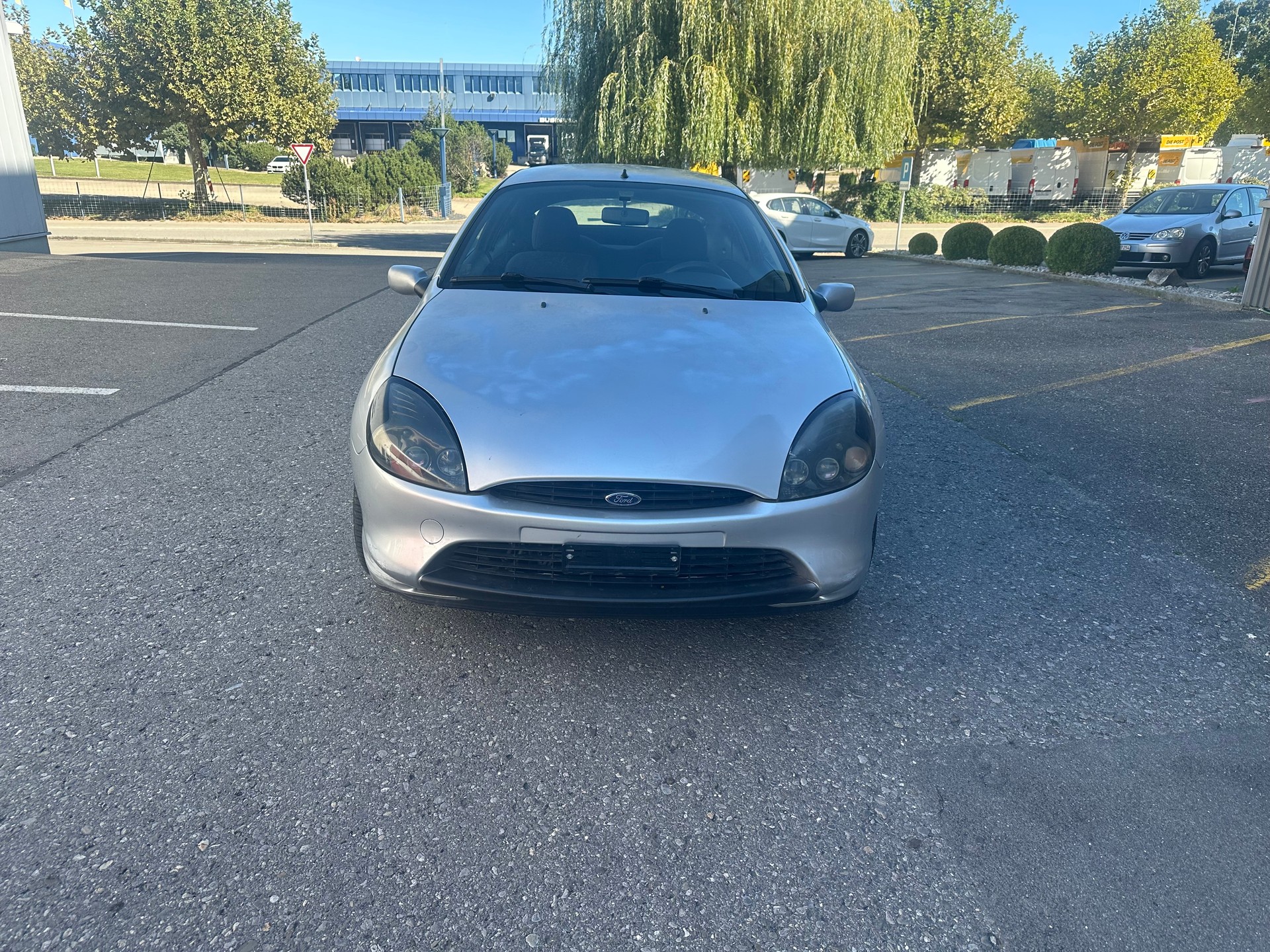 FORD Puma 1.4i 16V-image-2