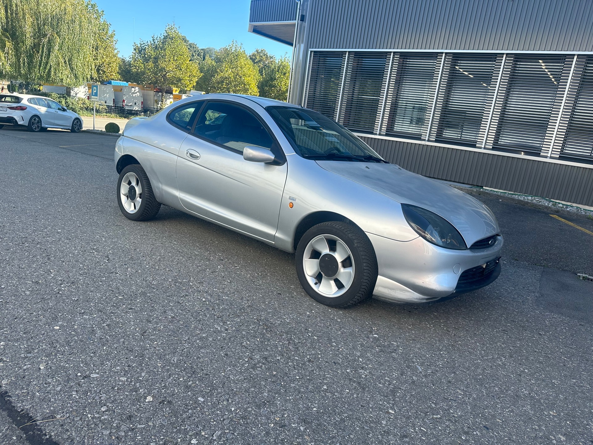 FORD Puma 1.4i 16V-image-14