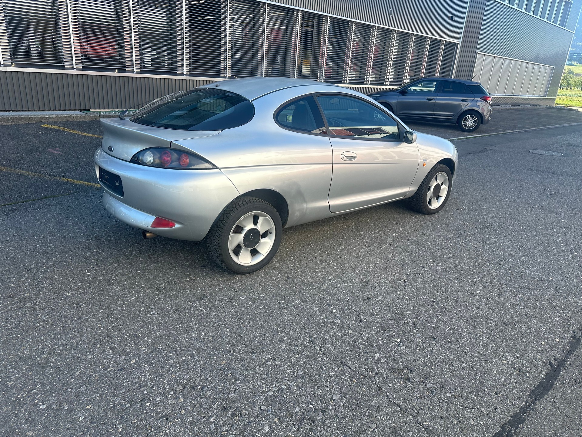 FORD Puma 1.4i 16V-image-5