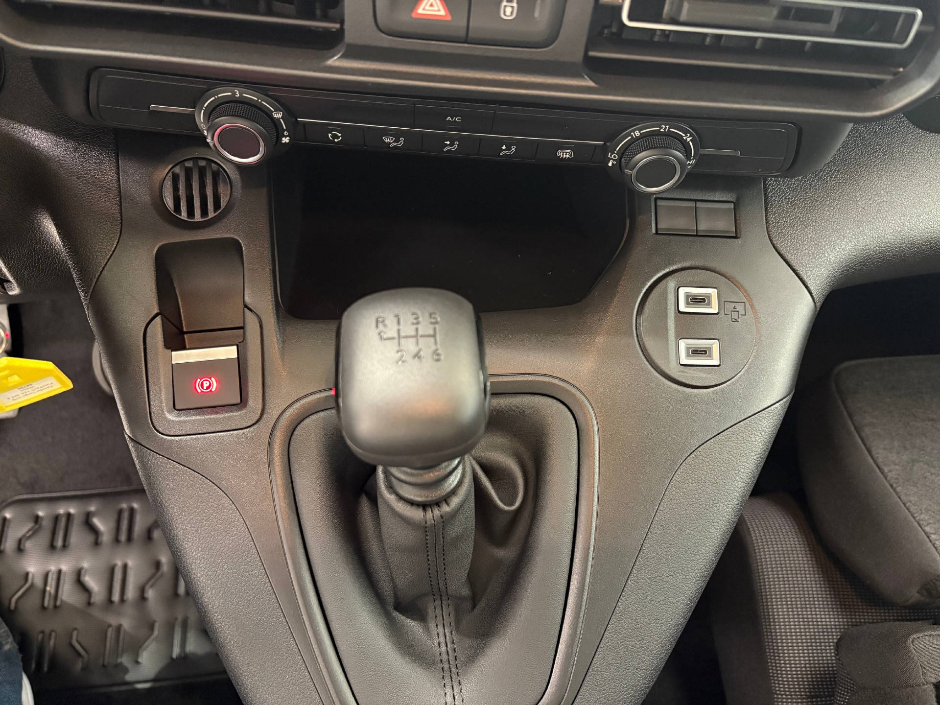 OPEL Combo Cargo 2.0 t 1.2 S/S-image-8