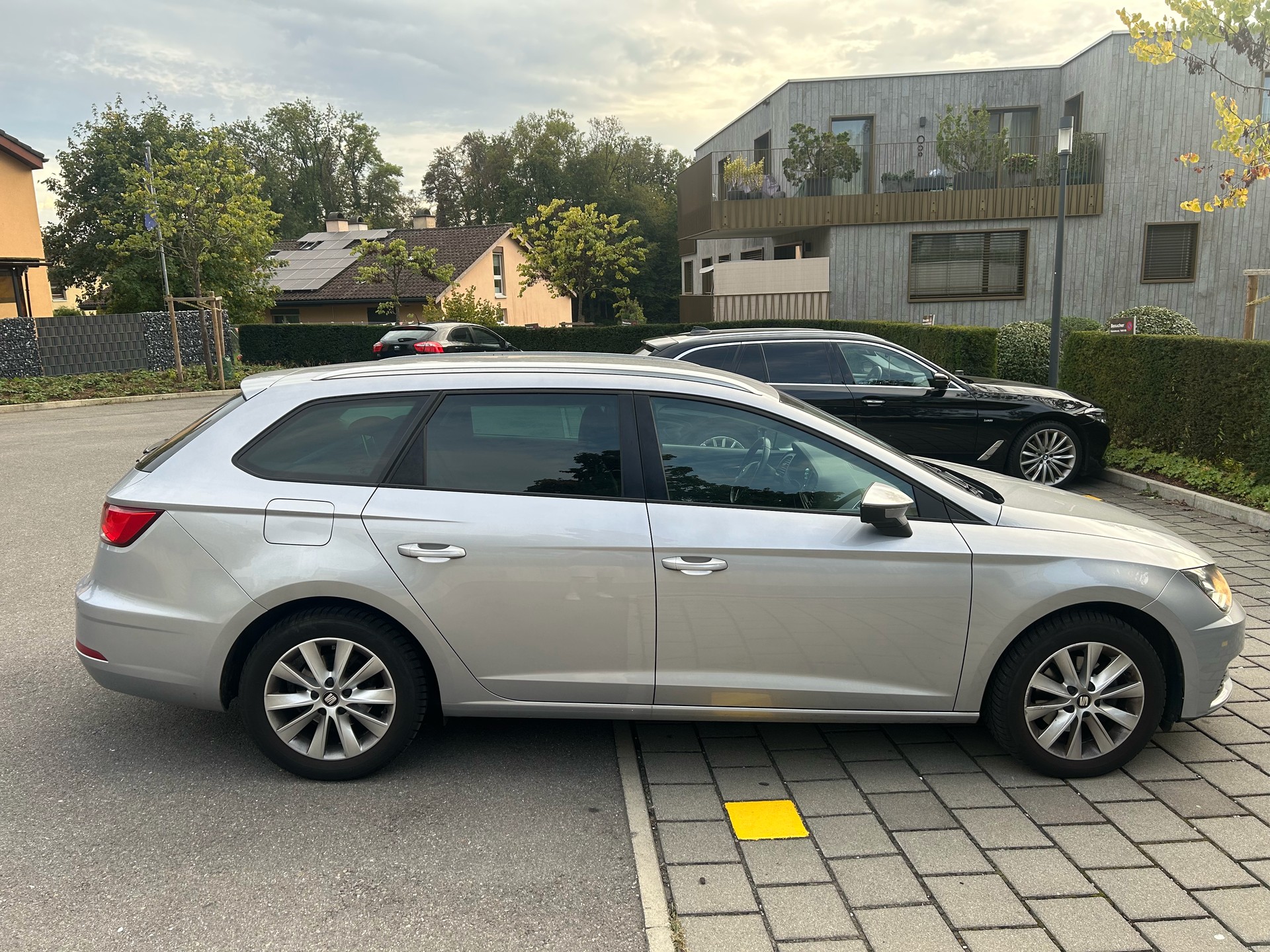 SEAT 1.6 TDI 115 Style DSG-image-2