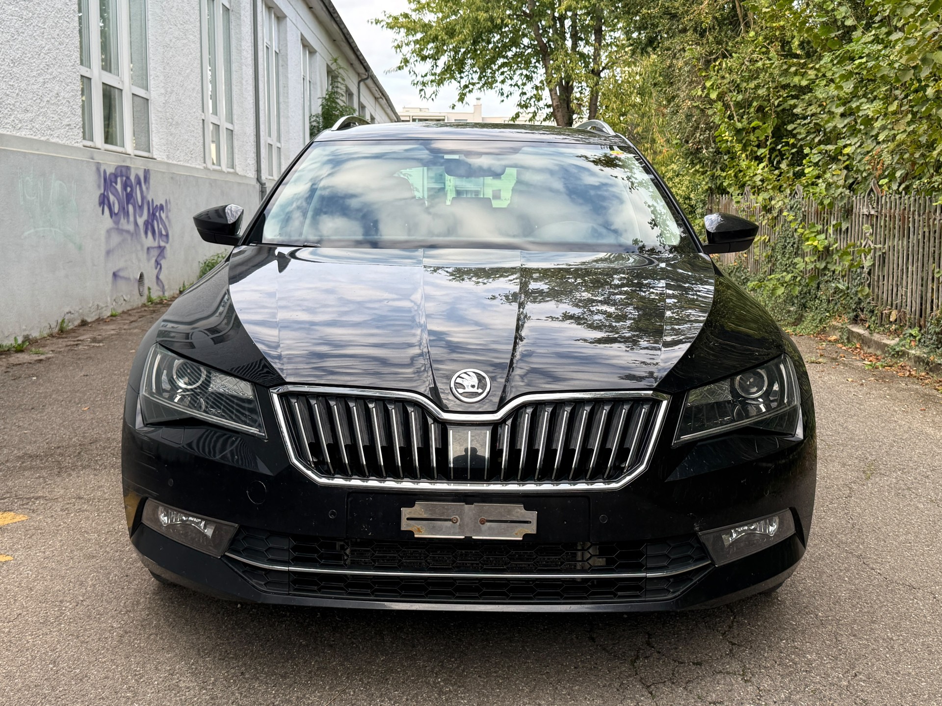 SKODA Superb Combi 2.0 TDi Ambition 4x4 DSG-image-7