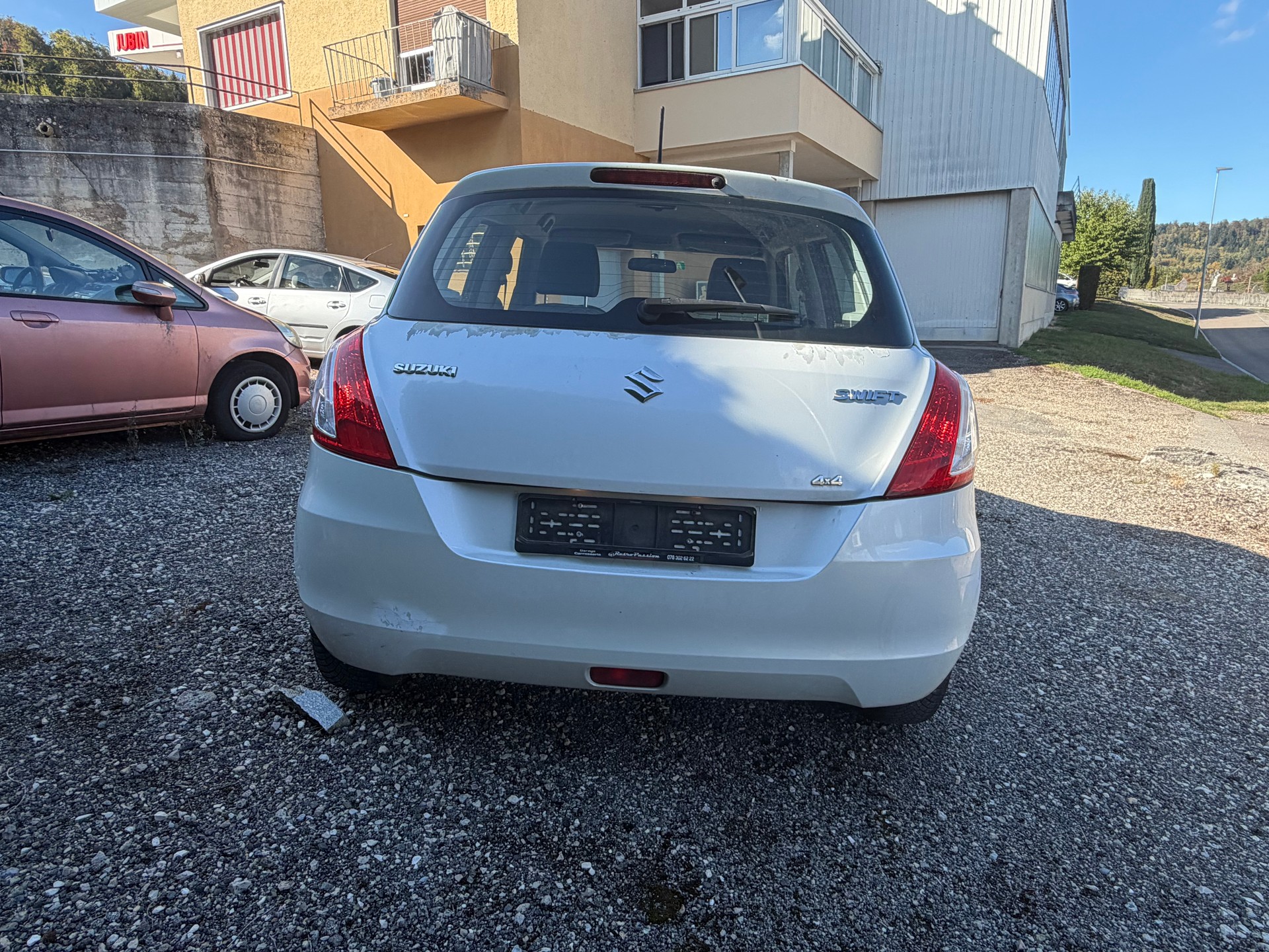SUZUKI Swift 1.2i 16V GL Top 4x4-image-3