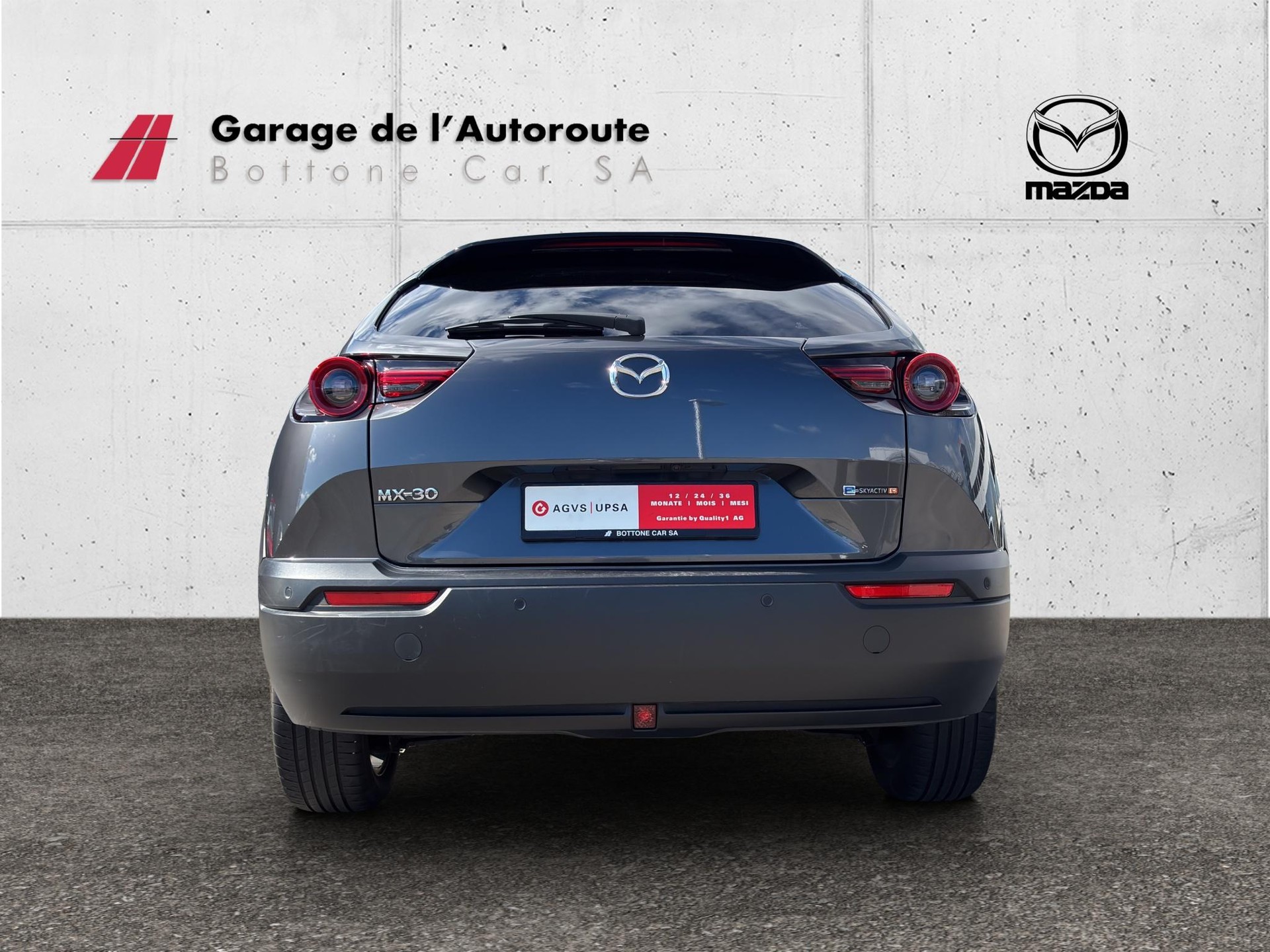 MAZDA e-Skyactiv R-EV Advantage-showroom-element-2