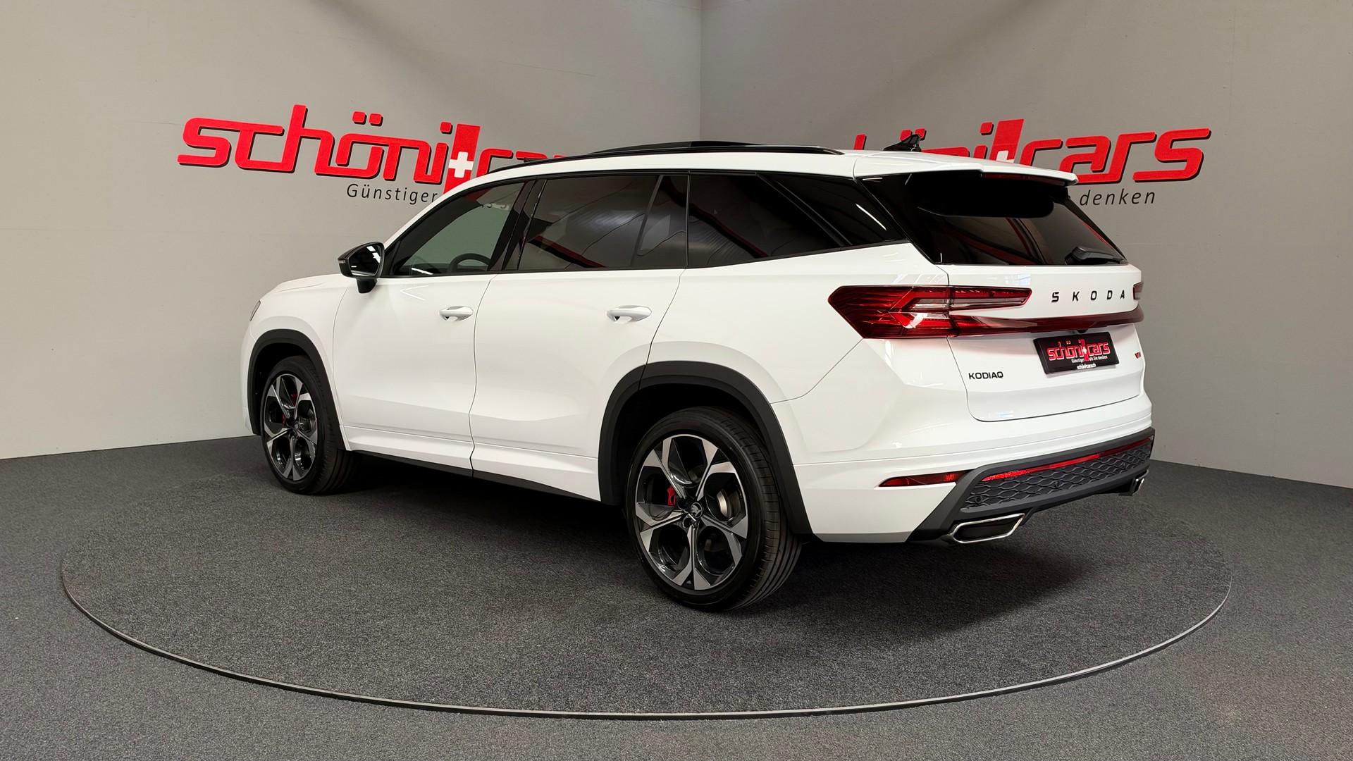 SKODA Kodiaq 2.0 TSI RS 4x4 7 Plätze-image-3