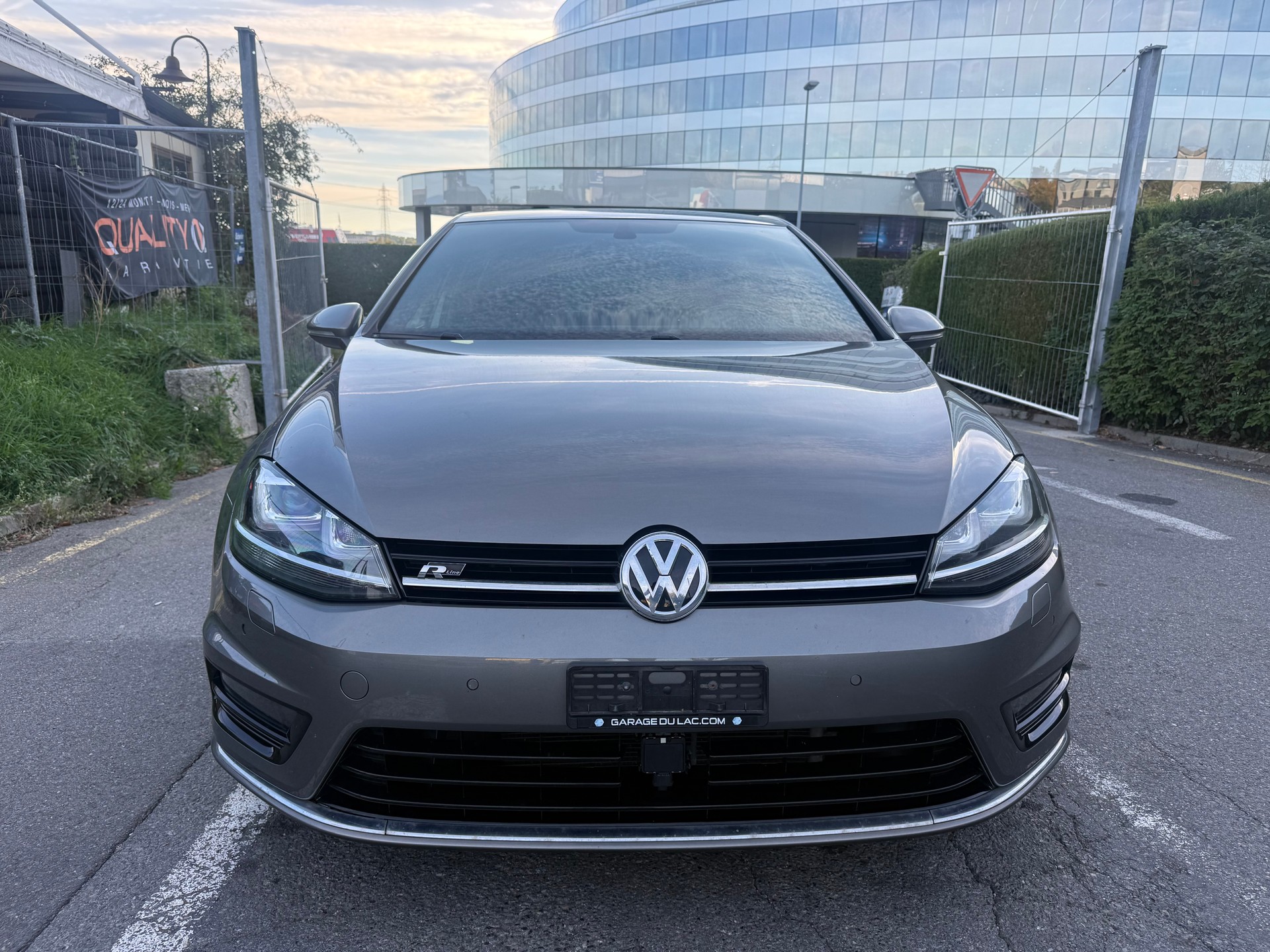 VW Golf 1.4 TSI Allstar R-Line DSG-image-1