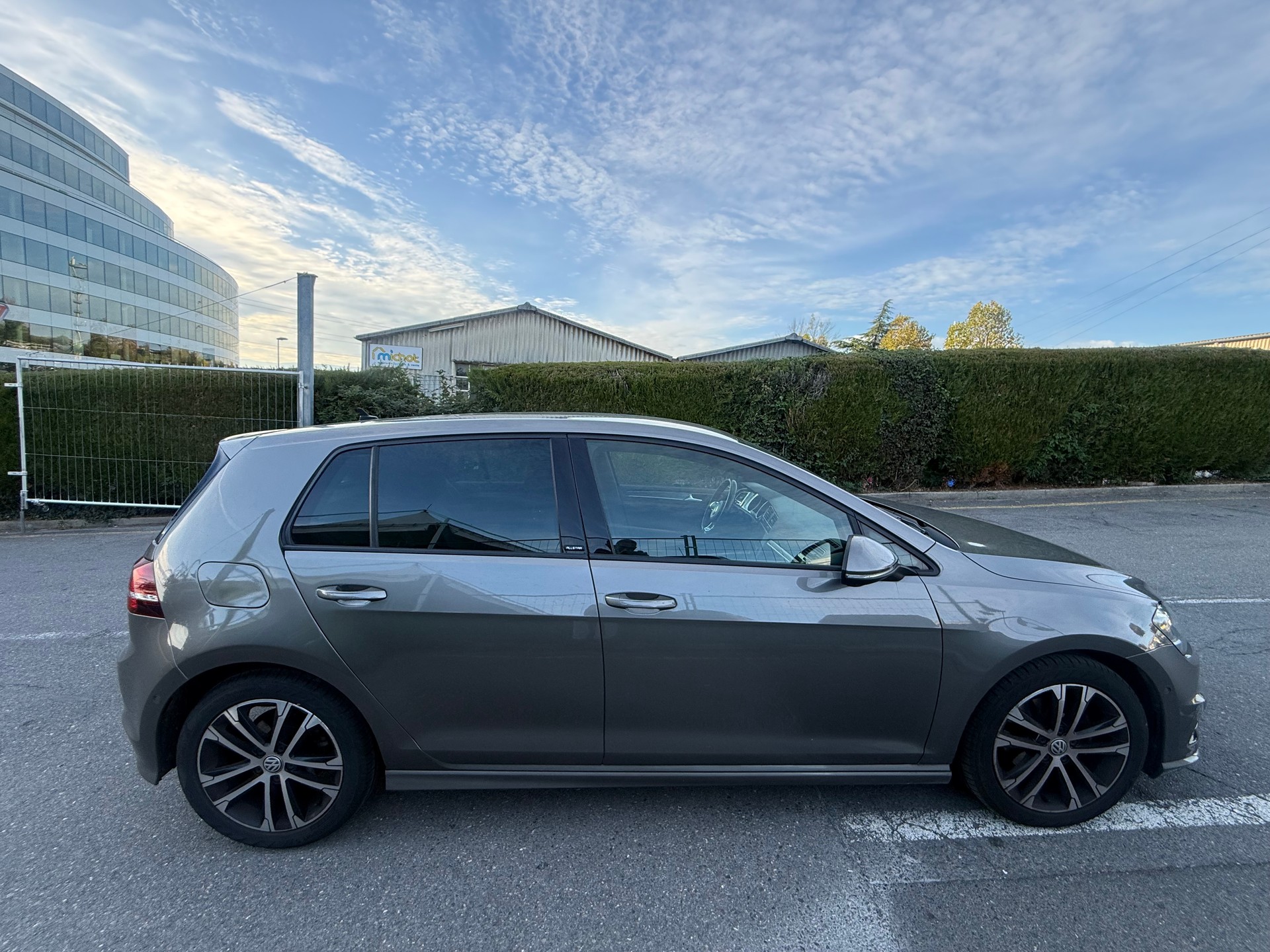 VW Golf 1.4 TSI Allstar R-Line DSG-image-7