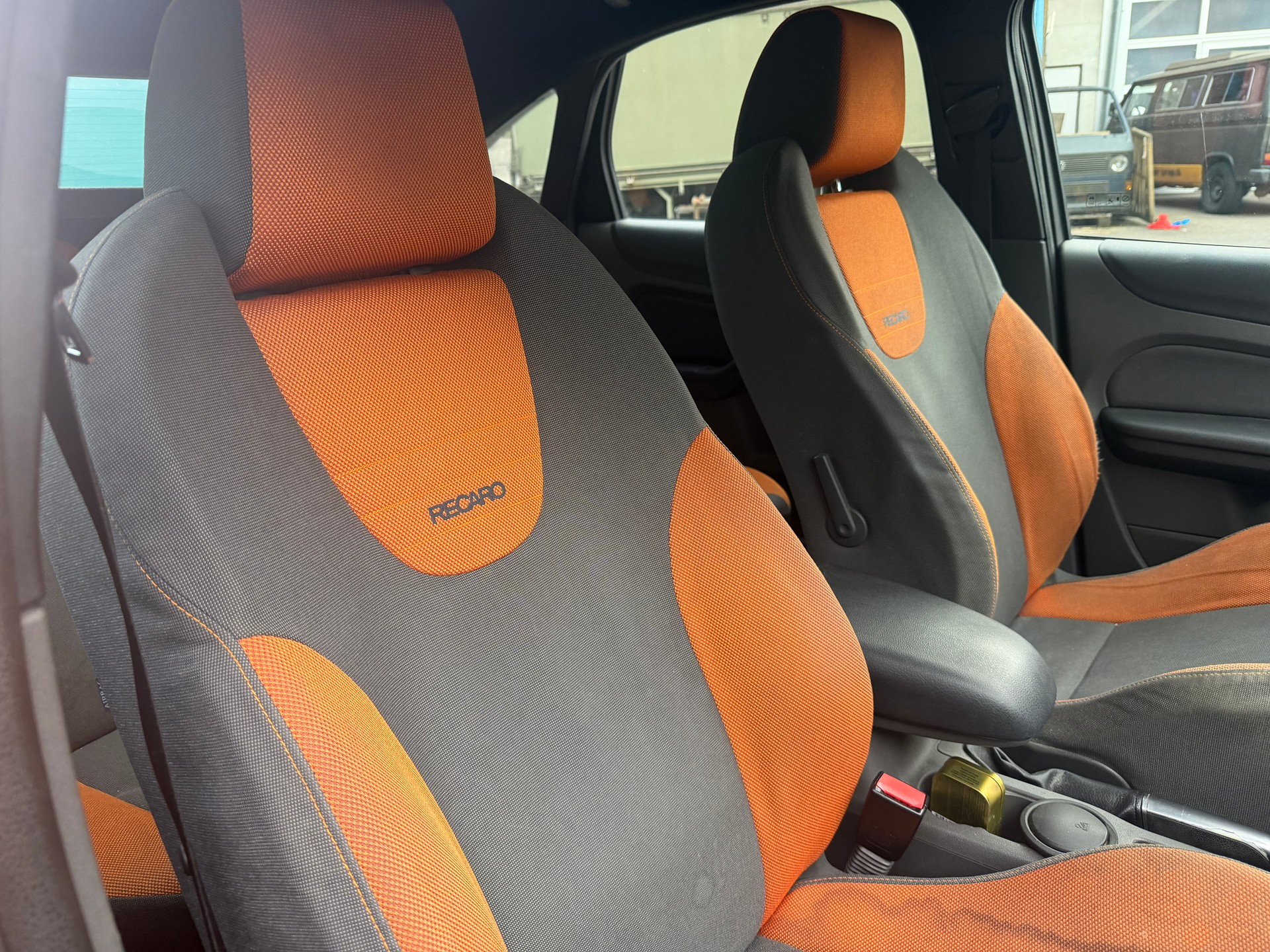 FORD Focus 2.5 Turbo ST 229KW (311 PS)-image-11