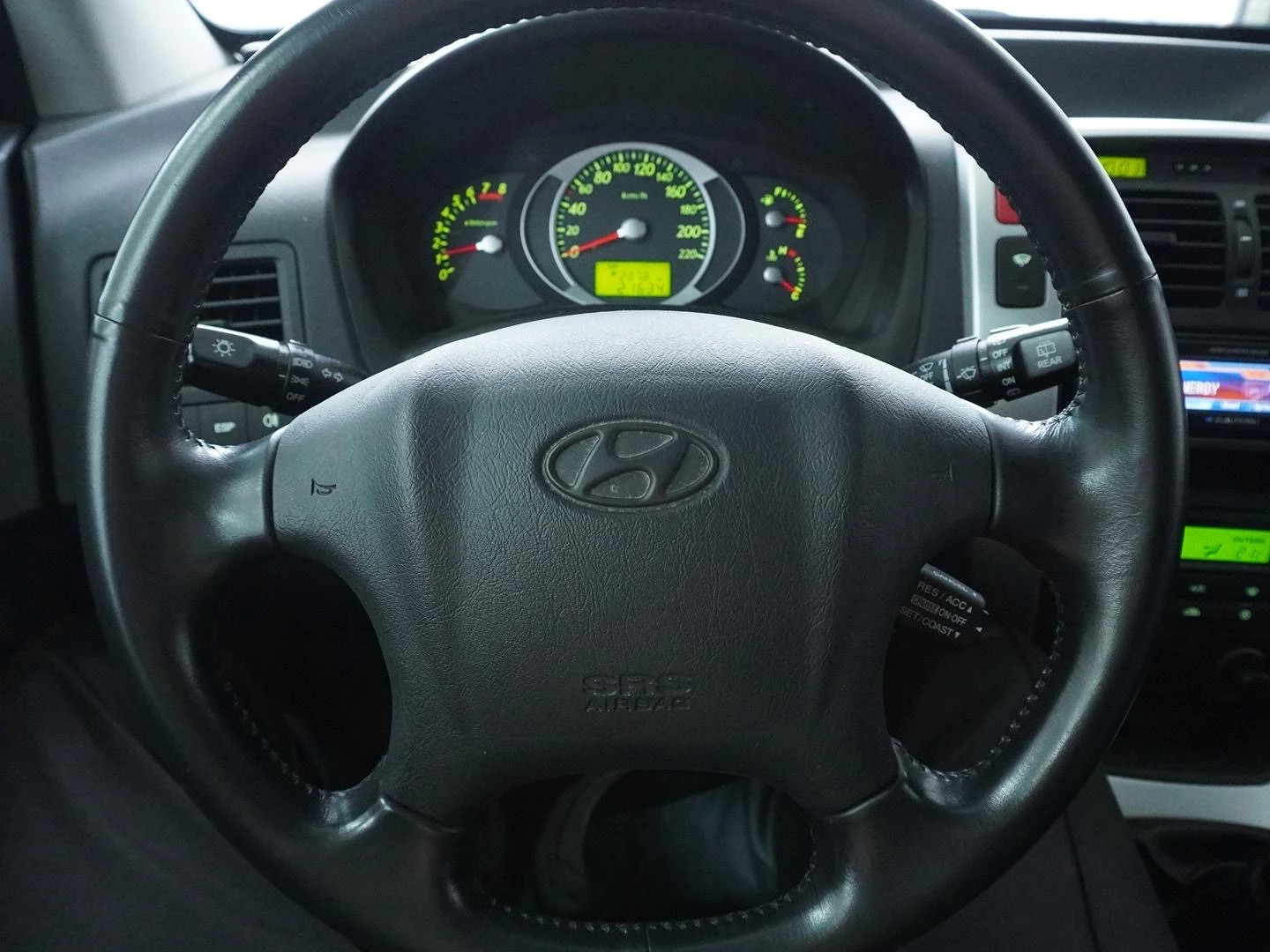 HYUNDAI Tucson 2.0 Premium 4WD-image-5