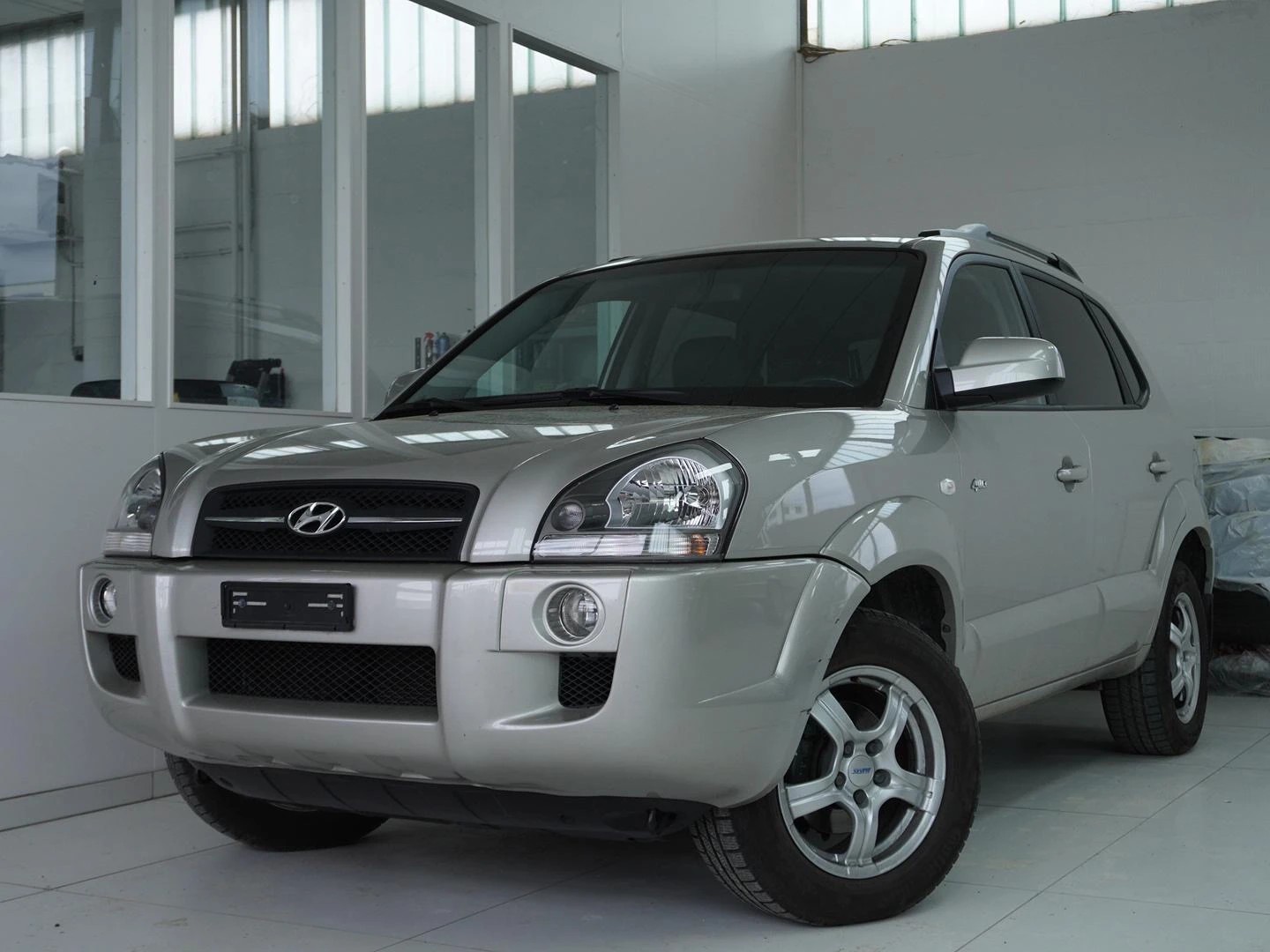HYUNDAI Tucson 2.0 Premium 4WD-image-0