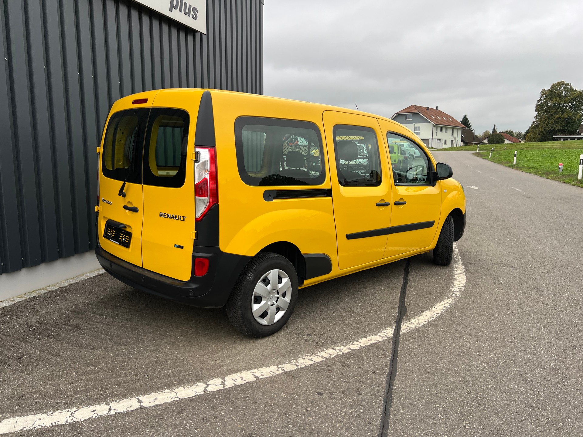 RENAULT Kangoo Maxi Z.E. 33 R60 Business 2 Pl.-image-5