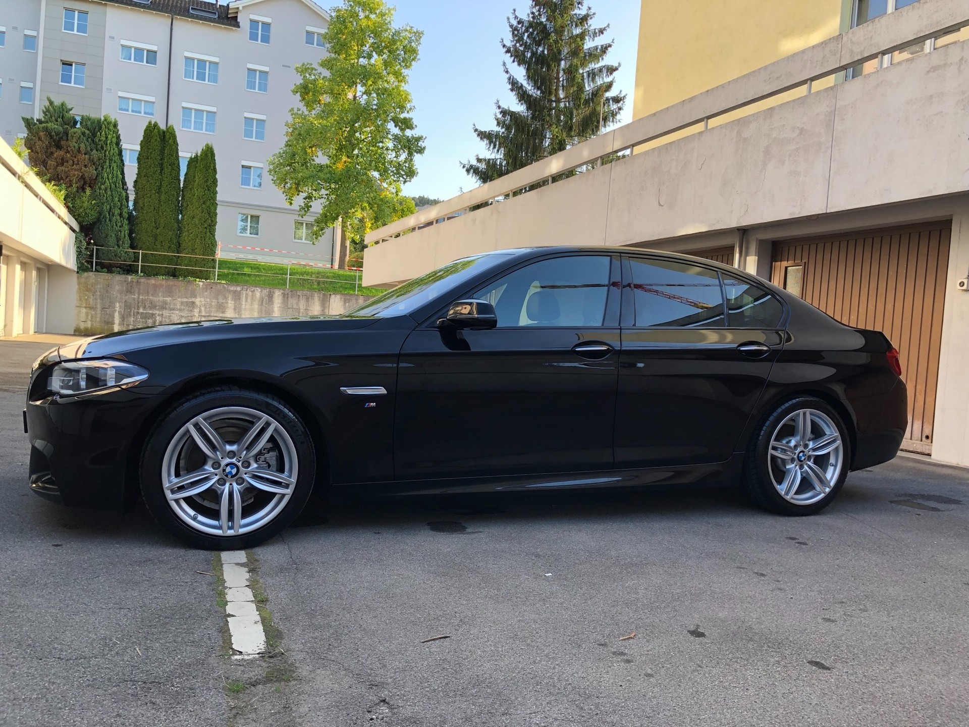 BMW 520d Steptronic-image-10