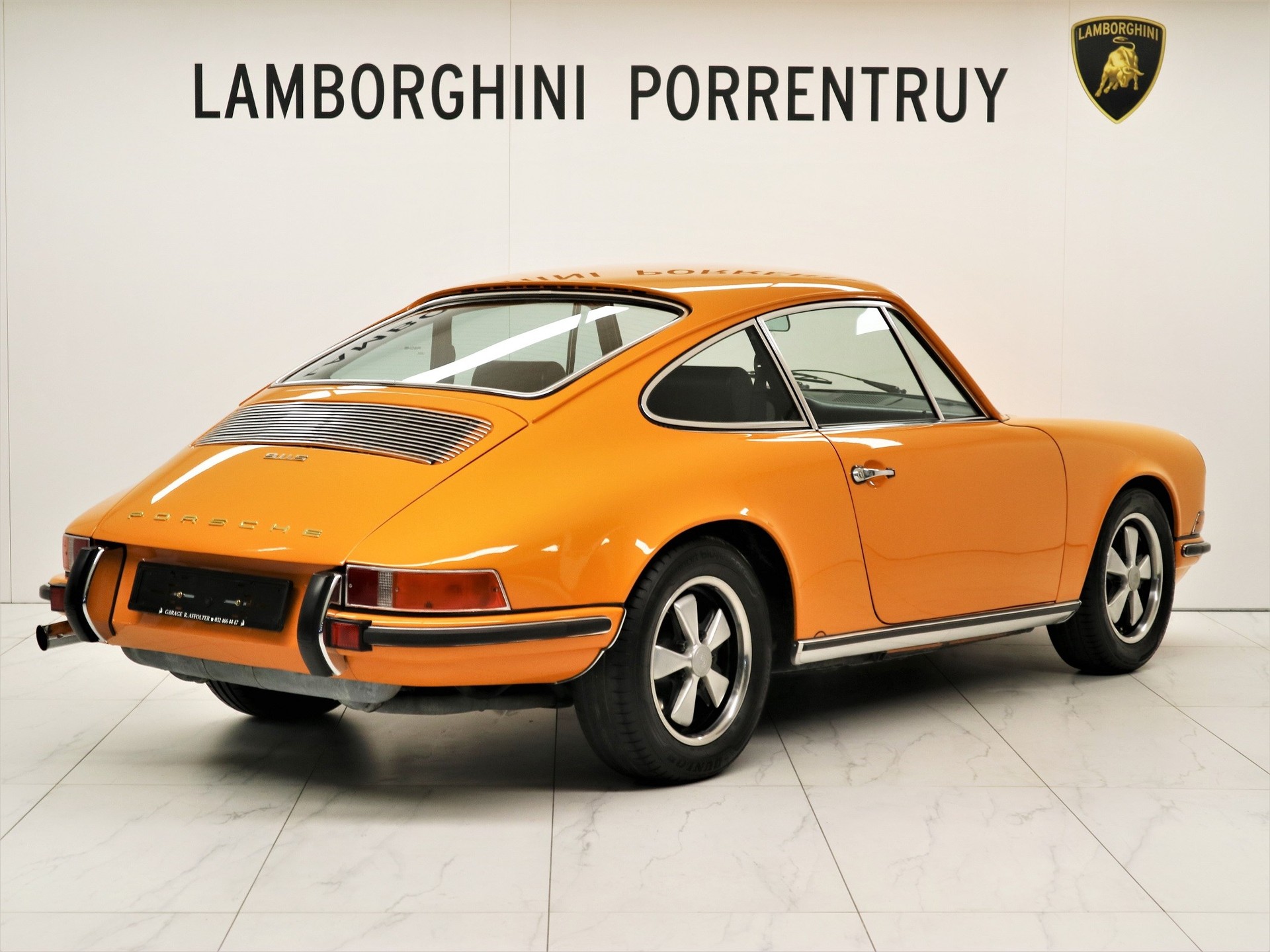 PORSCHE 911 S 2.2-image-2