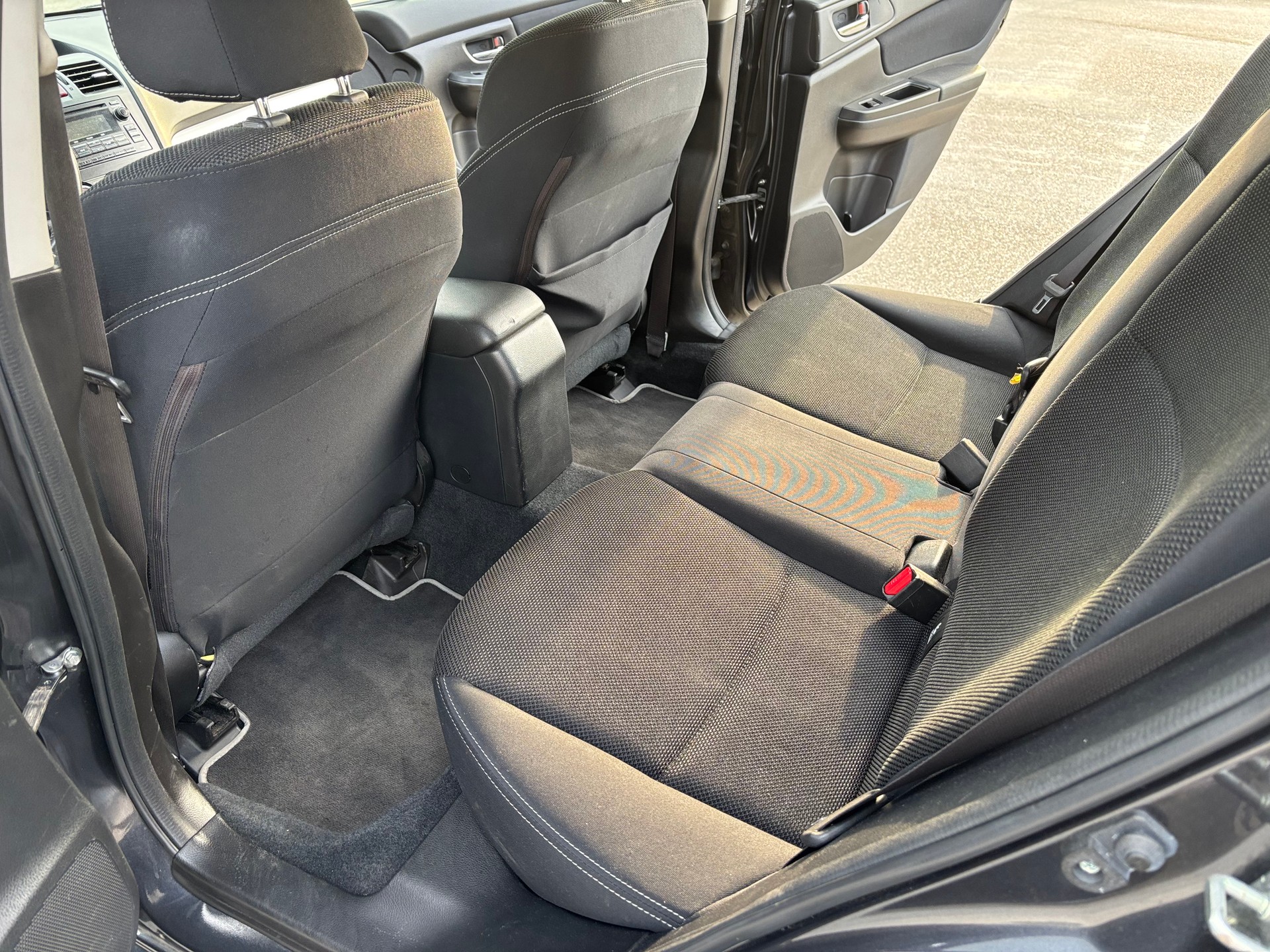 SUBARU XV 2.0D AWD Swiss Two-image-12