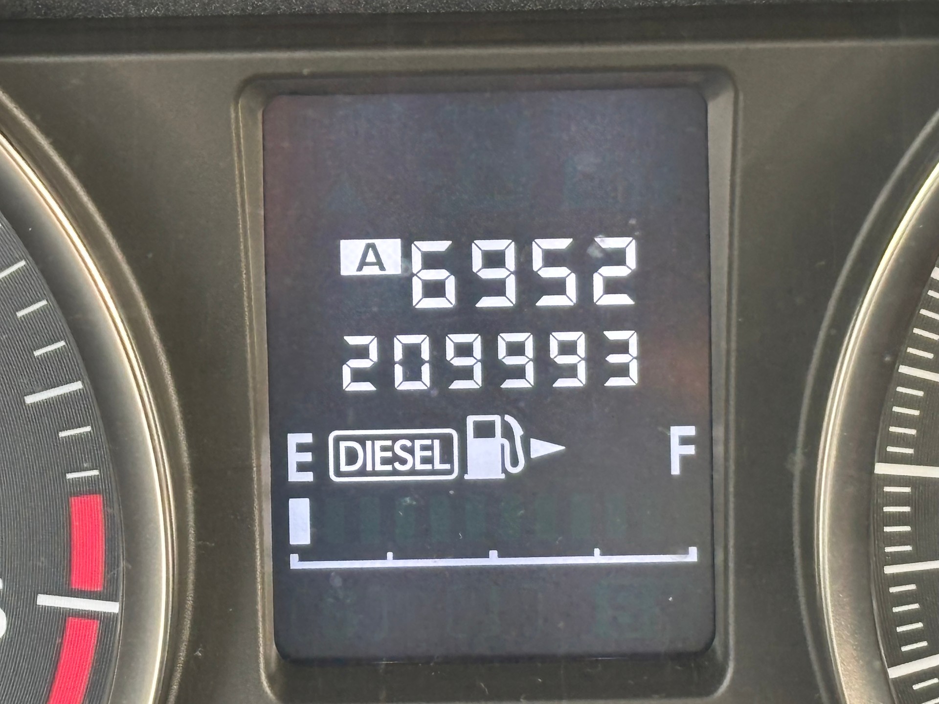 SUBARU XV 2.0D AWD Swiss Two-image-19