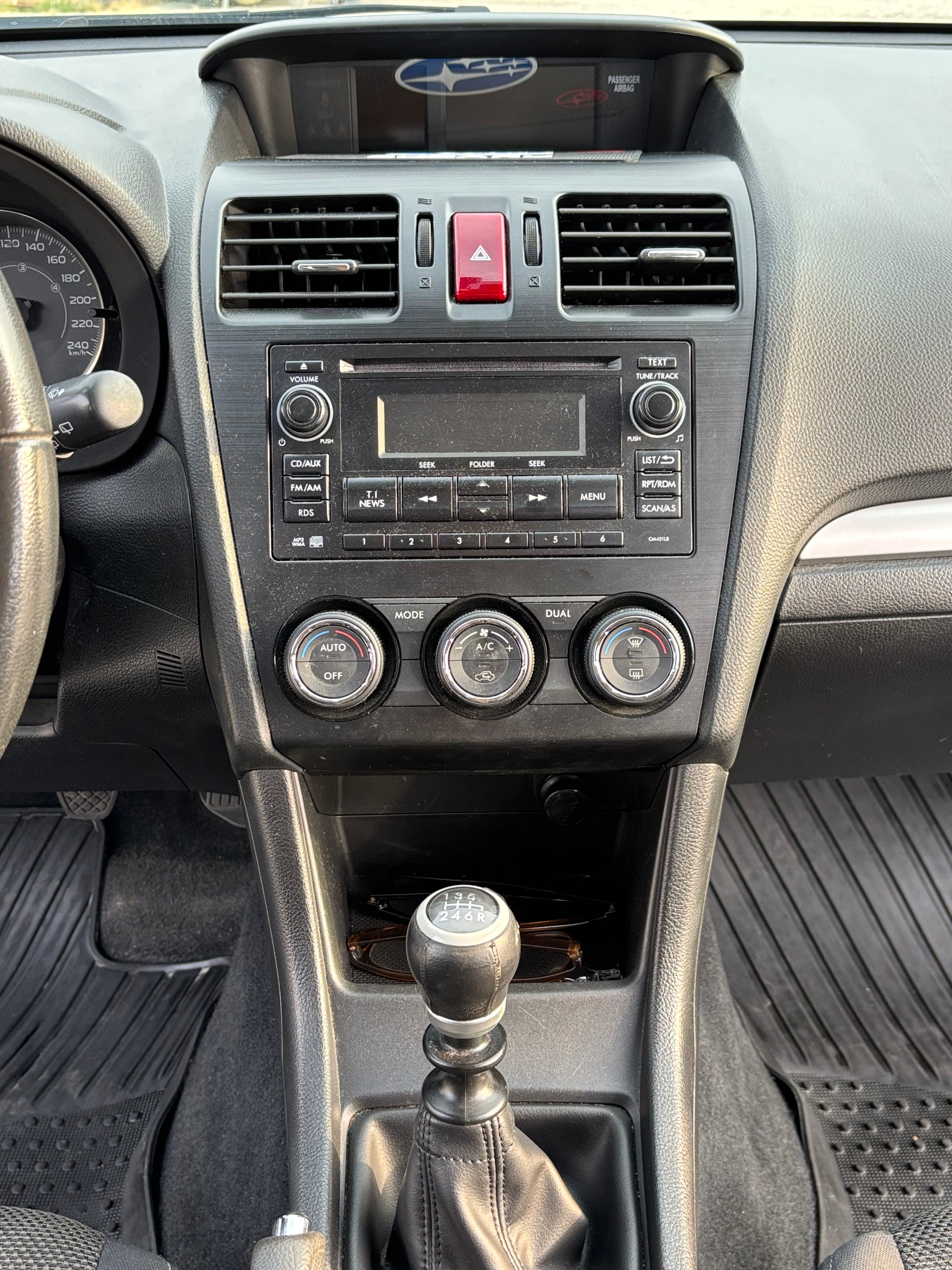 SUBARU XV 2.0D AWD Swiss Two-image-15