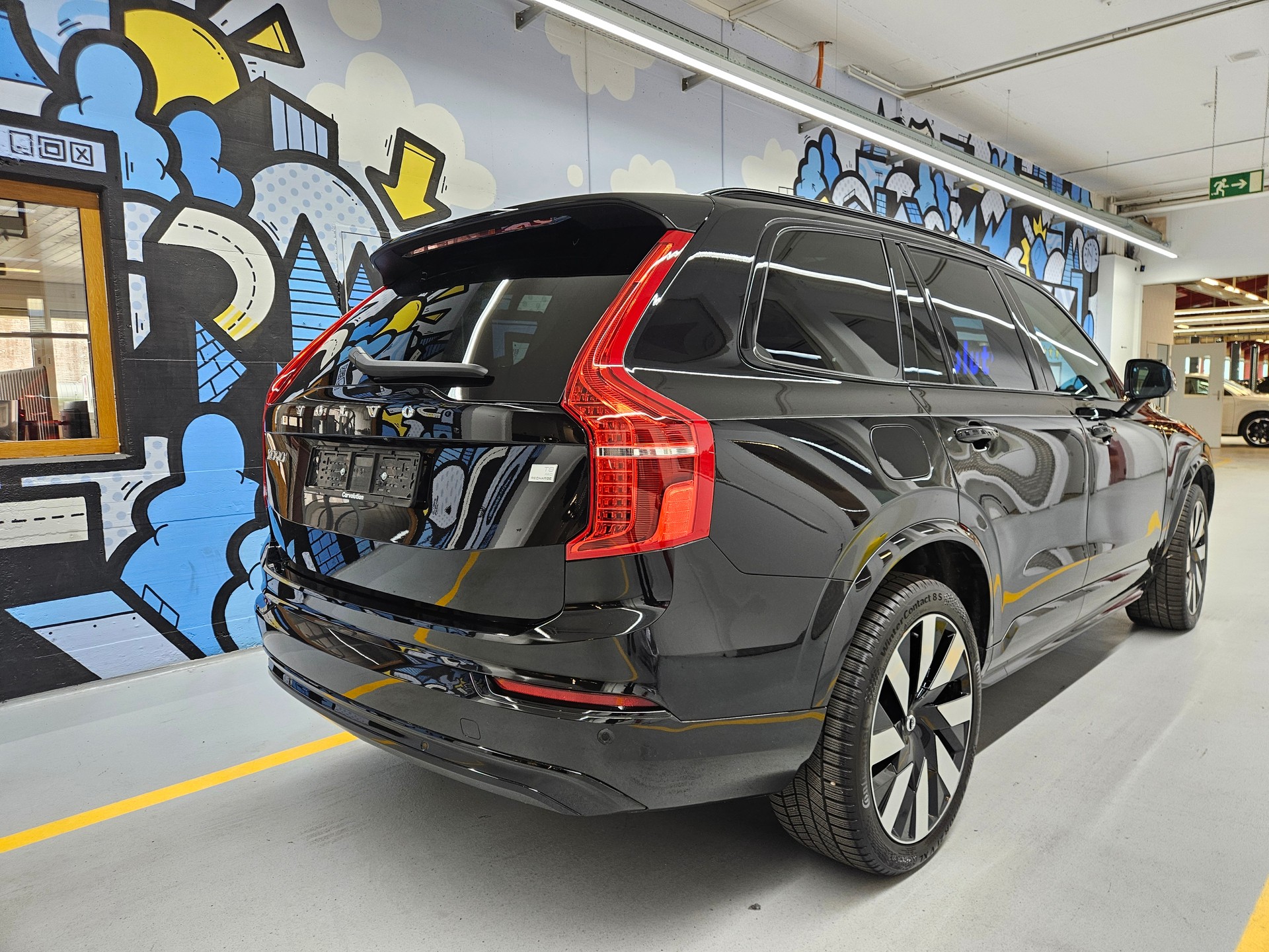 VOLVO XC90 T8 eAWD PluginHybrid Plus Dark Geartronic-image-3